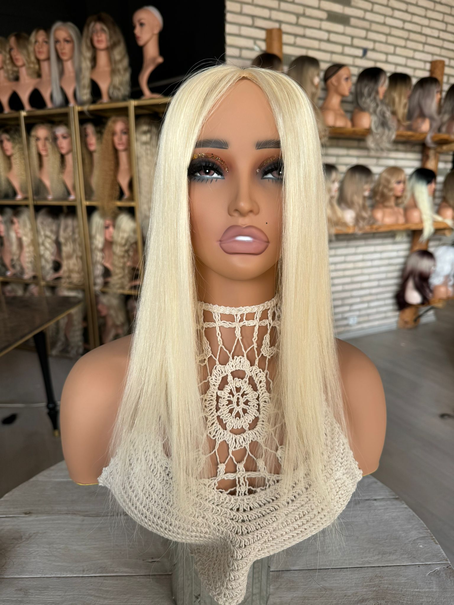 Baby İpek Taban Tepelik 13x14 cm geniş taban 60cm 100gr 613