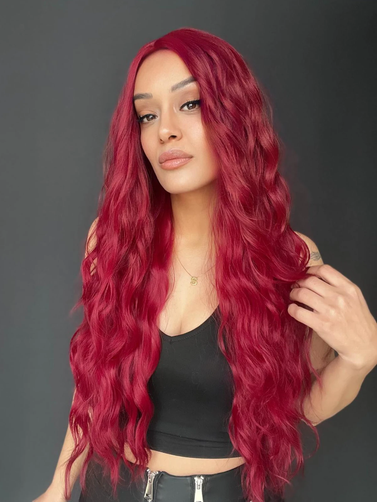 Uzun Doğal Su dalgalı Perçemsiz Tepesi Baş derisi görünümlü Yeni sezon