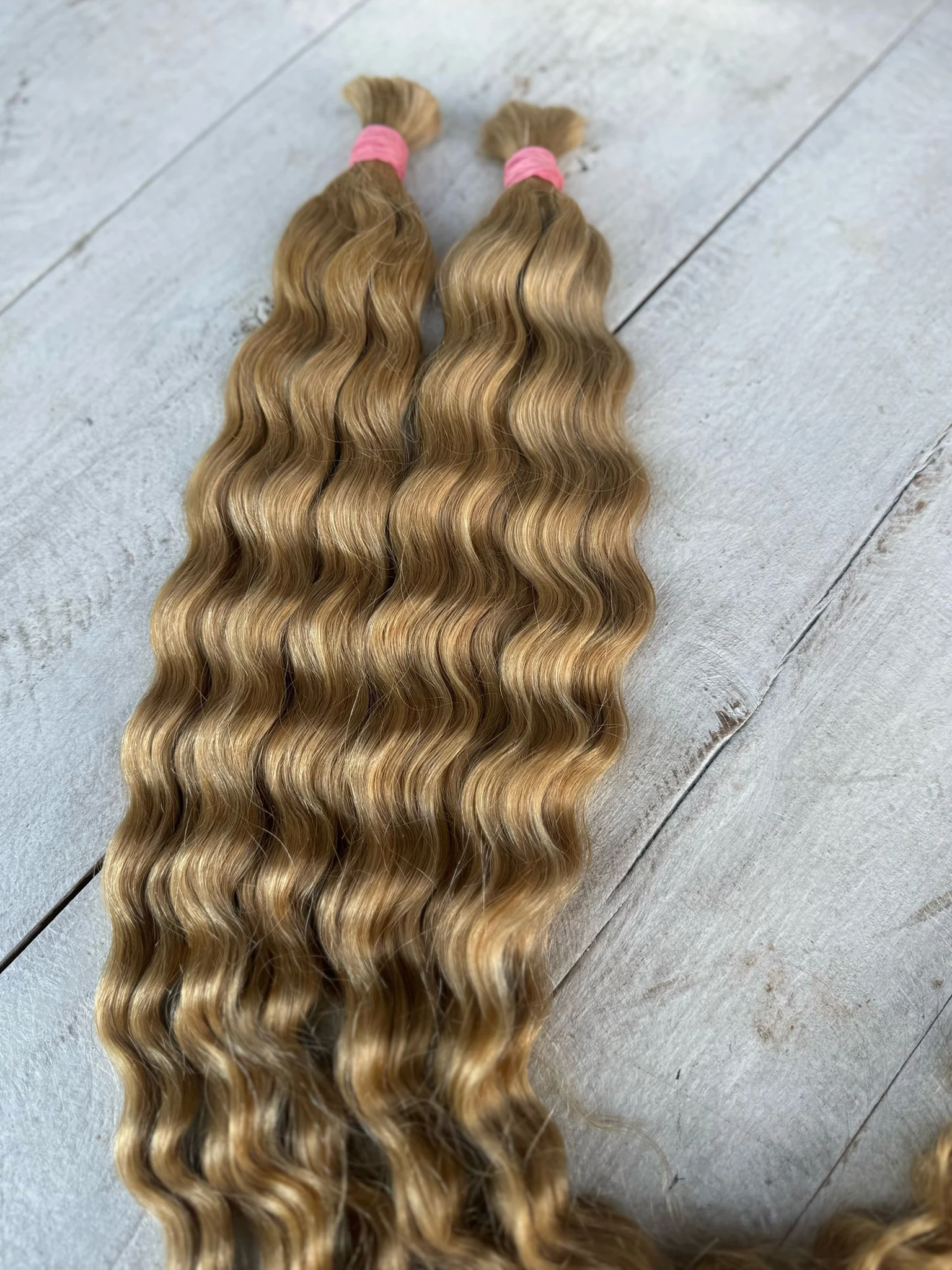 Yıka Çık Doğal Su dalgasına sahip orjinal saç 200 gram için geçerli ilan