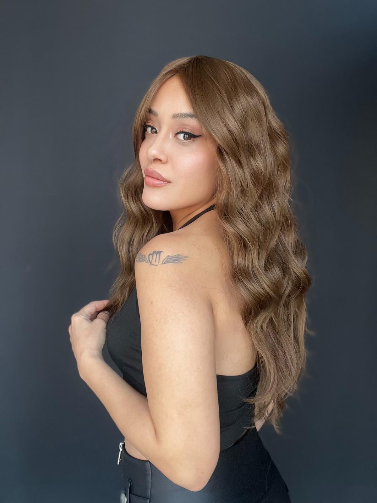 Gerçek Saç dokusunda Fiber Medikal peruk