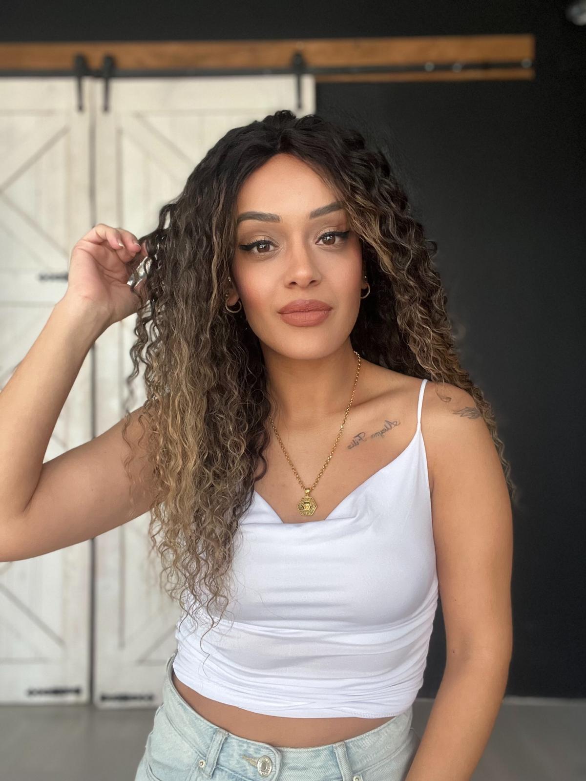 Yıka Çık orjinal su dalgası Tül peruk Işıltılı renk