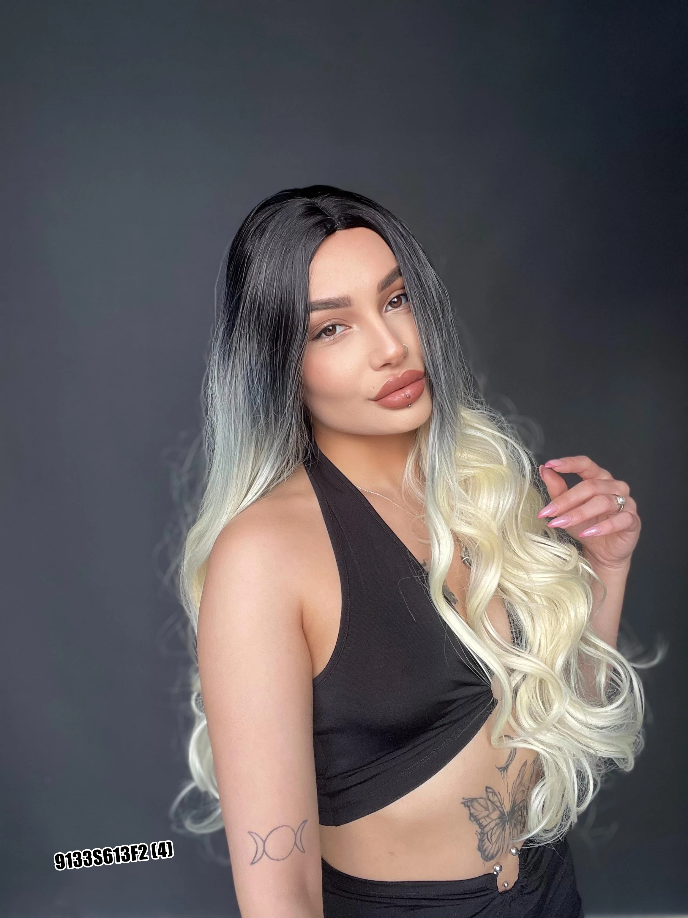 Maşa Dalgalı Fiber Sentetik Uzun Perçemsiz Peruk Siyah Platin