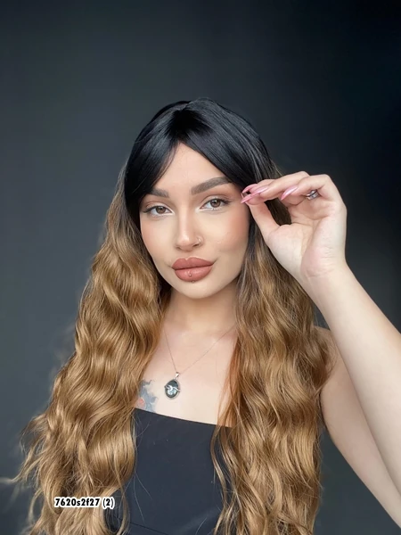 Doğal Su Dalgalı Peruk Uzun Kahküllü Fiber  Siyah Karamel