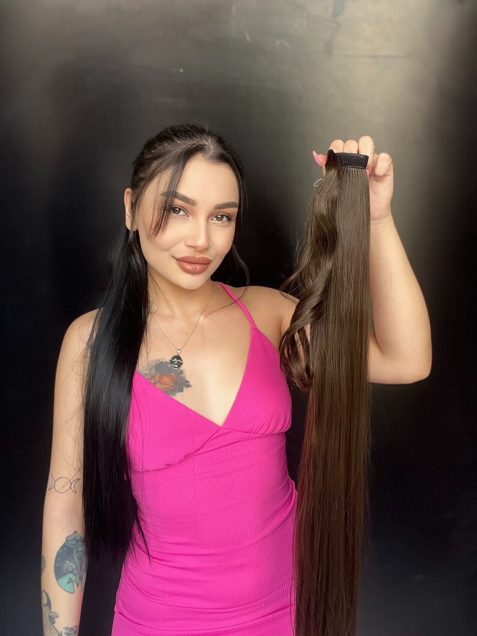 Cırtcırt Bağcıklı Tak çık Düz uzun at kuyruğu Koyu kumral