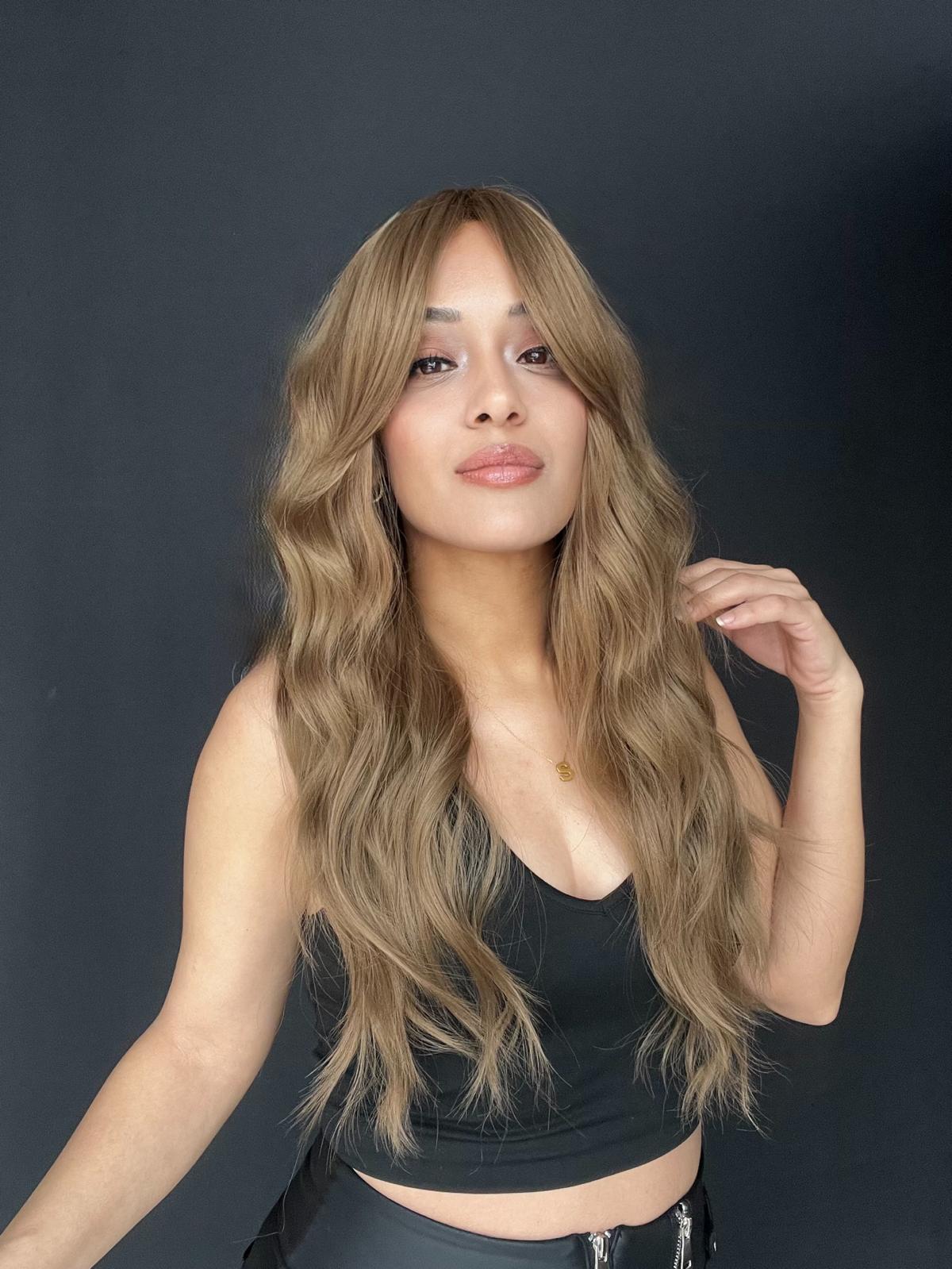 Gerçek Saç dokusunda Fiber Medikal peruk