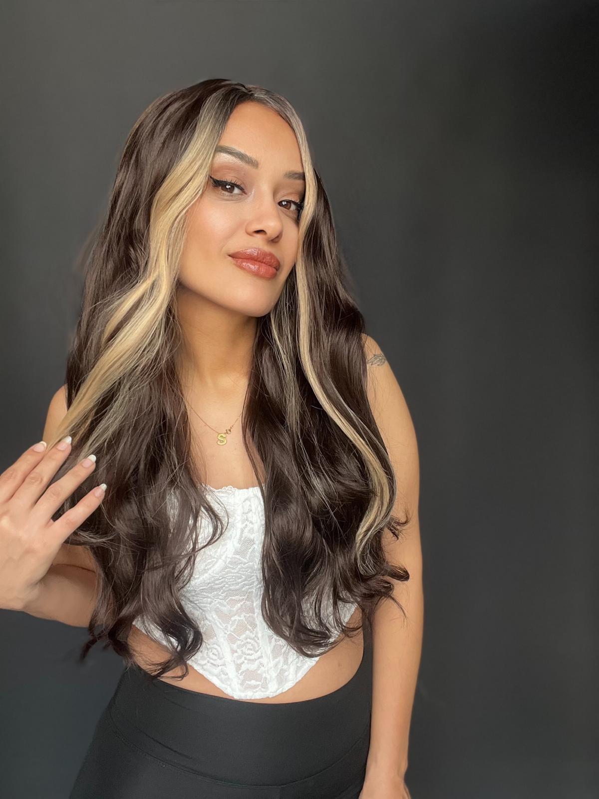 Koyu Kahverengi Perçemler Balköpüğü Tül Peruk (Mini Baby Tepe ön tül peruk)