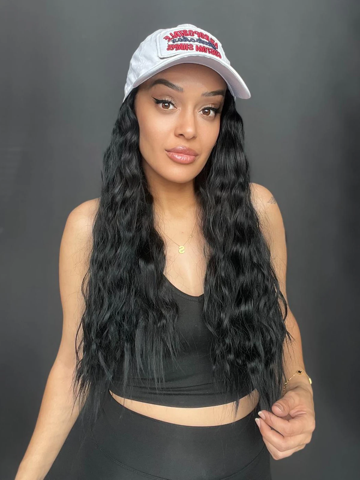 Şapkalı çıtçıt yarımay saç-Şapka içerisine saçlar dikilmiştir ve çok kullanışlıdır