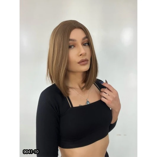 Kahkülsüz Düz Kısa Fiber Sentetik Peruk - Kumral