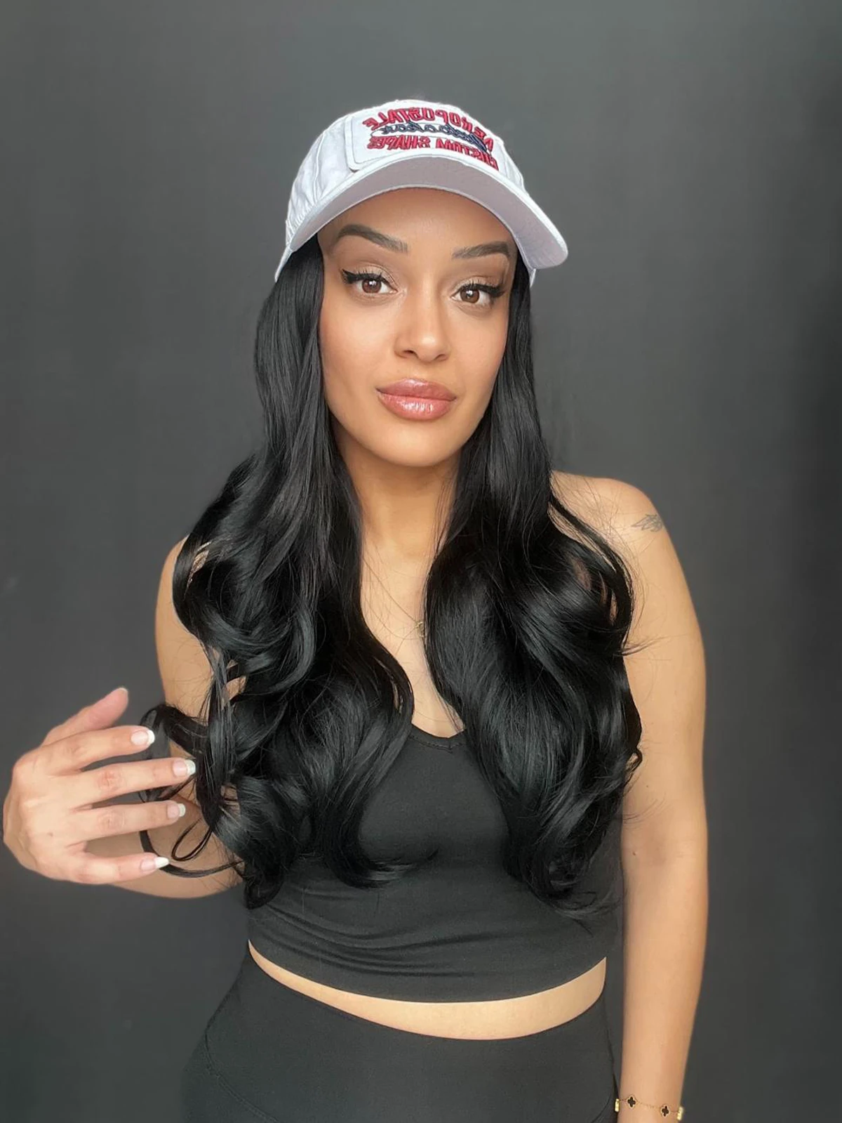 Şapkalı çıtçıt yarımay saç-Şapka içerisine saçlar dikilmiştir ve çok kullanışlıdır