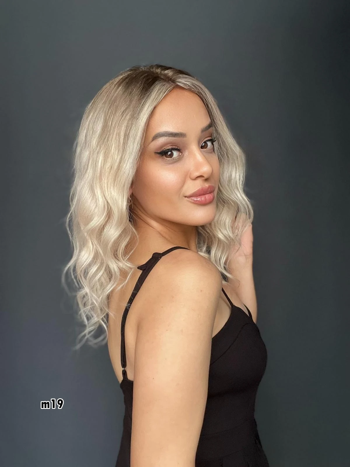 Mart Koleksiyonu Ombreli Peruk