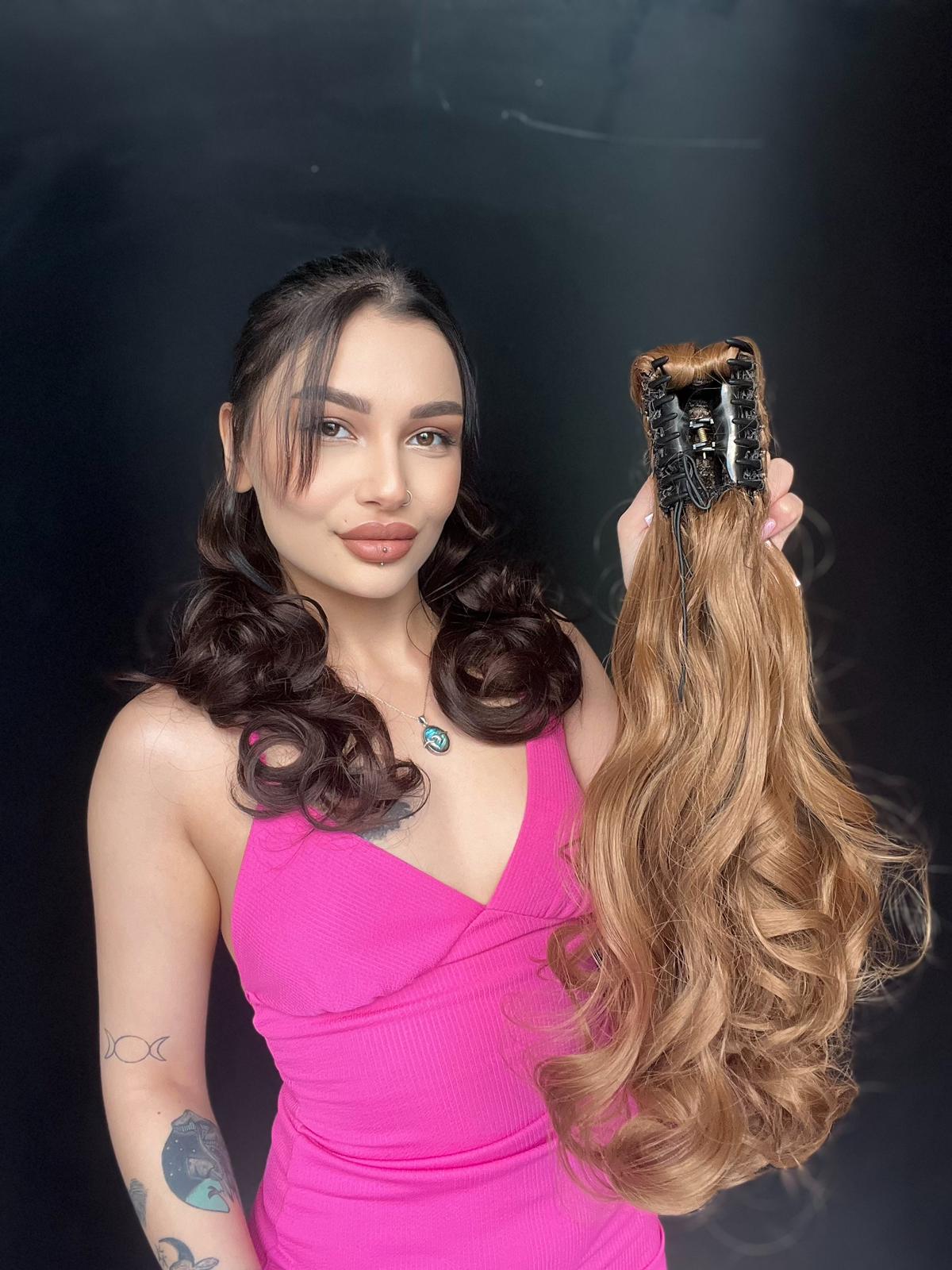 Mandallı Postik Toka At kuyruğu 55 cm Dalgalı fönlenebilir Karamel