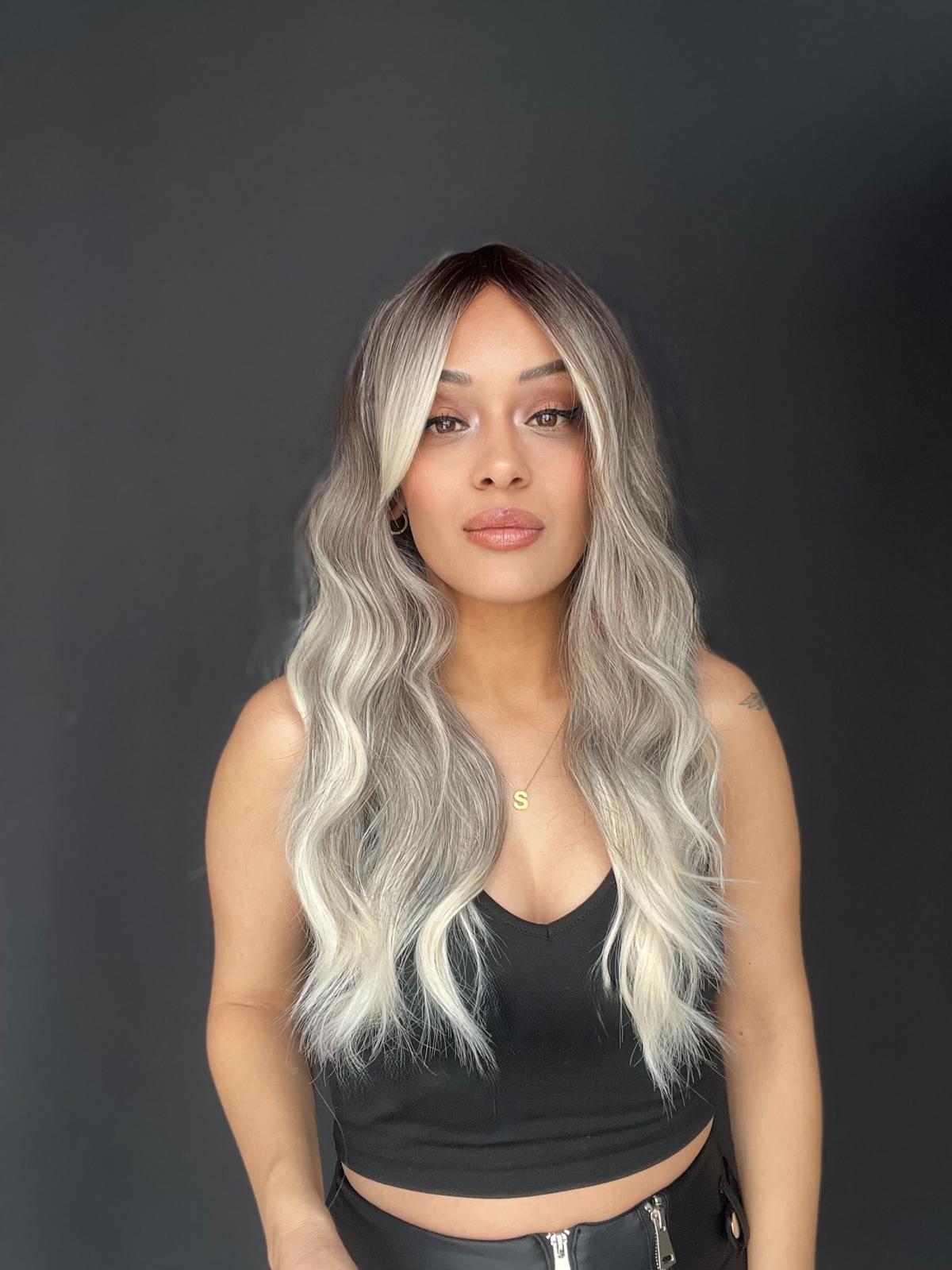 Gerçek Saç dokusunda Fiber Medikal peruk