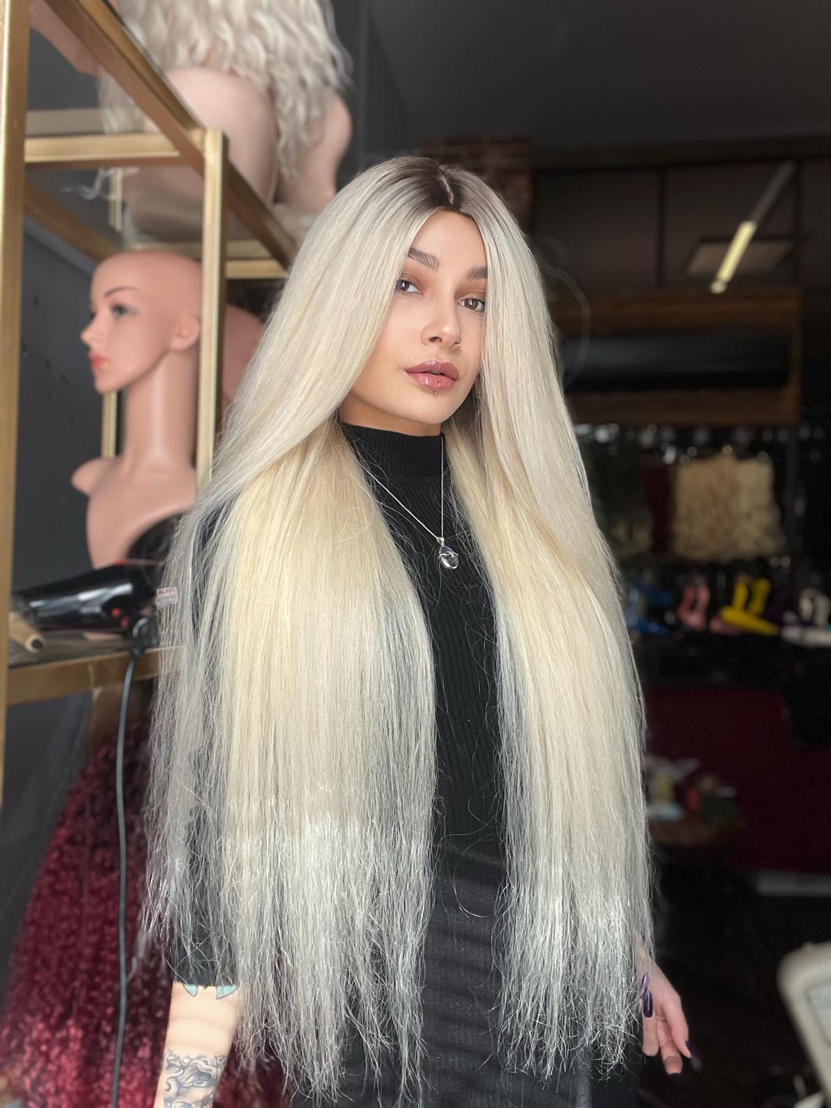 Baby ipek tabanlı Gerçek saç peruk Platin