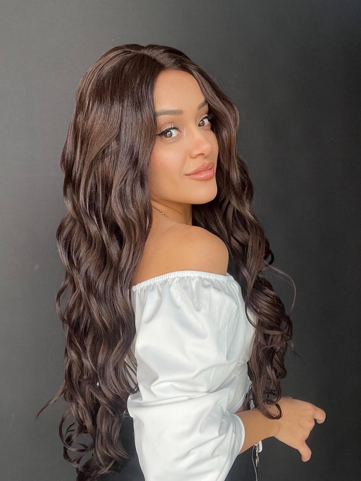 Tül Ön ve Tepe Bölgesi Hava Alan Peruk - Ortadan Ayrım