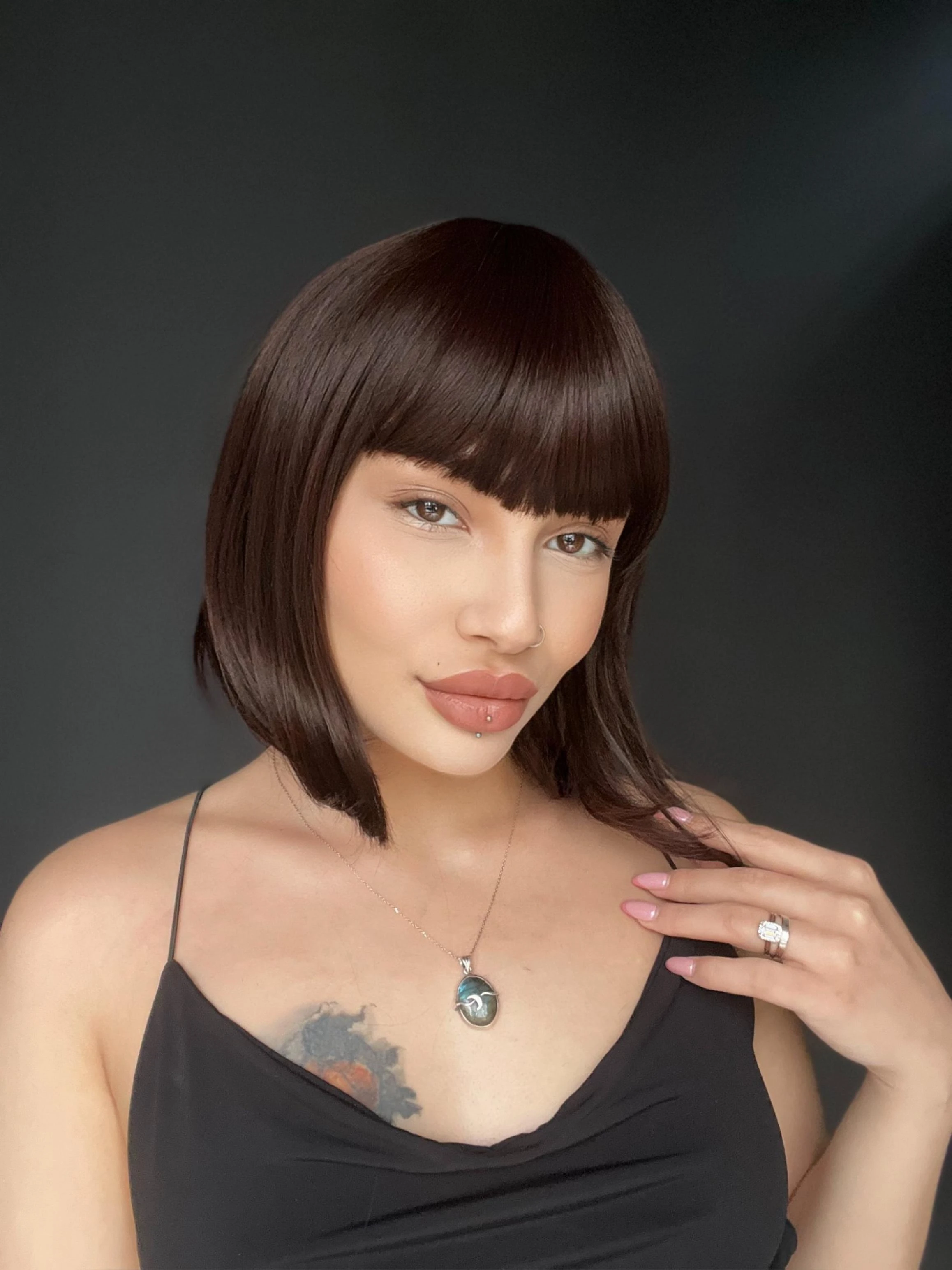 Kısa Küt Perçemli Bob Pedikal Peruk Kanser Kemoterapi uygundur Sıcak Kahve