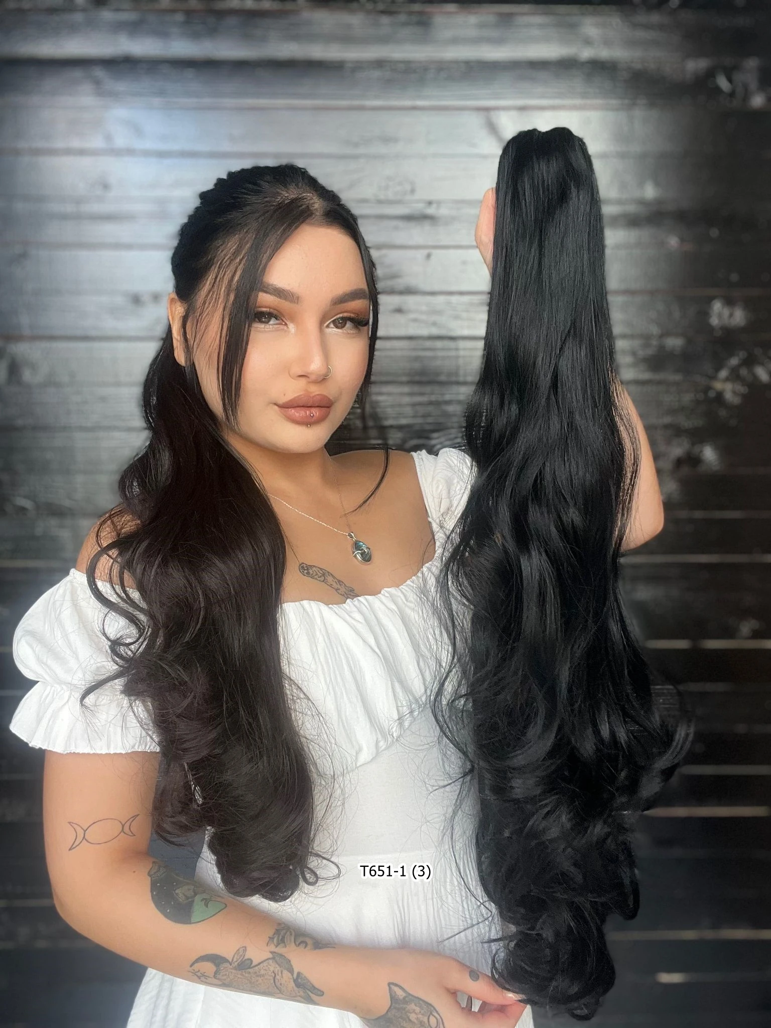 Tak ve Çık Tokalı Dalgalı At Kuyruğu - Siyah 80cm