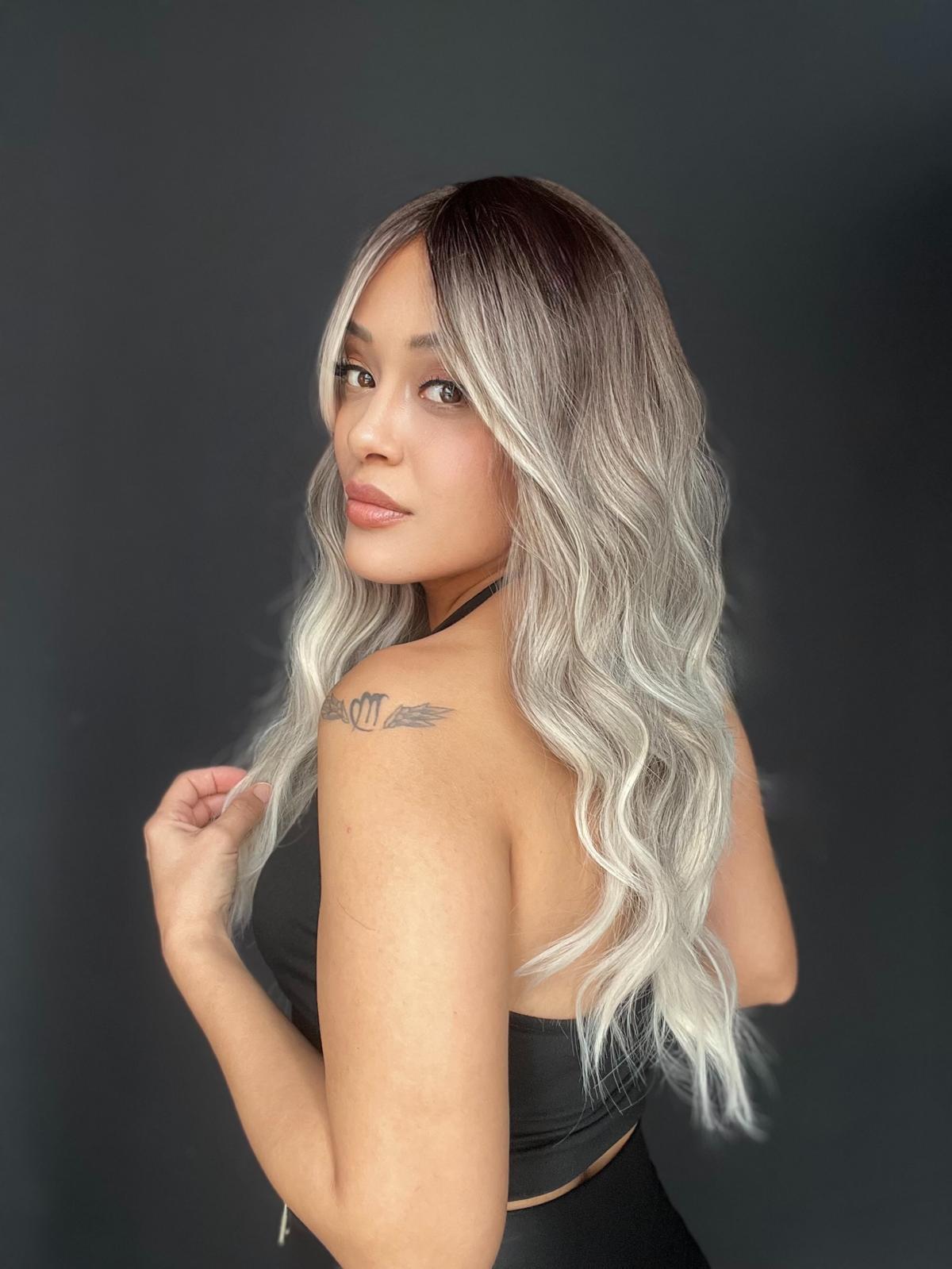 Gerçek Saç dokusunda Fiber Medikal peruk