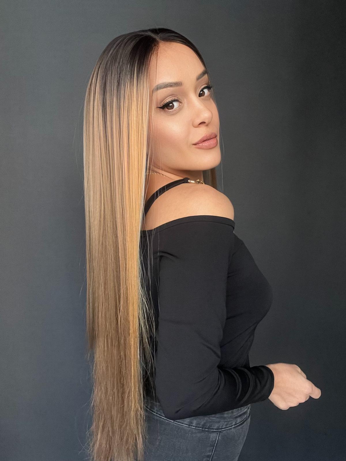 Tül Ön ve Tepe Bölgesi Hava Alan Peruk - Ortadan Ayrım