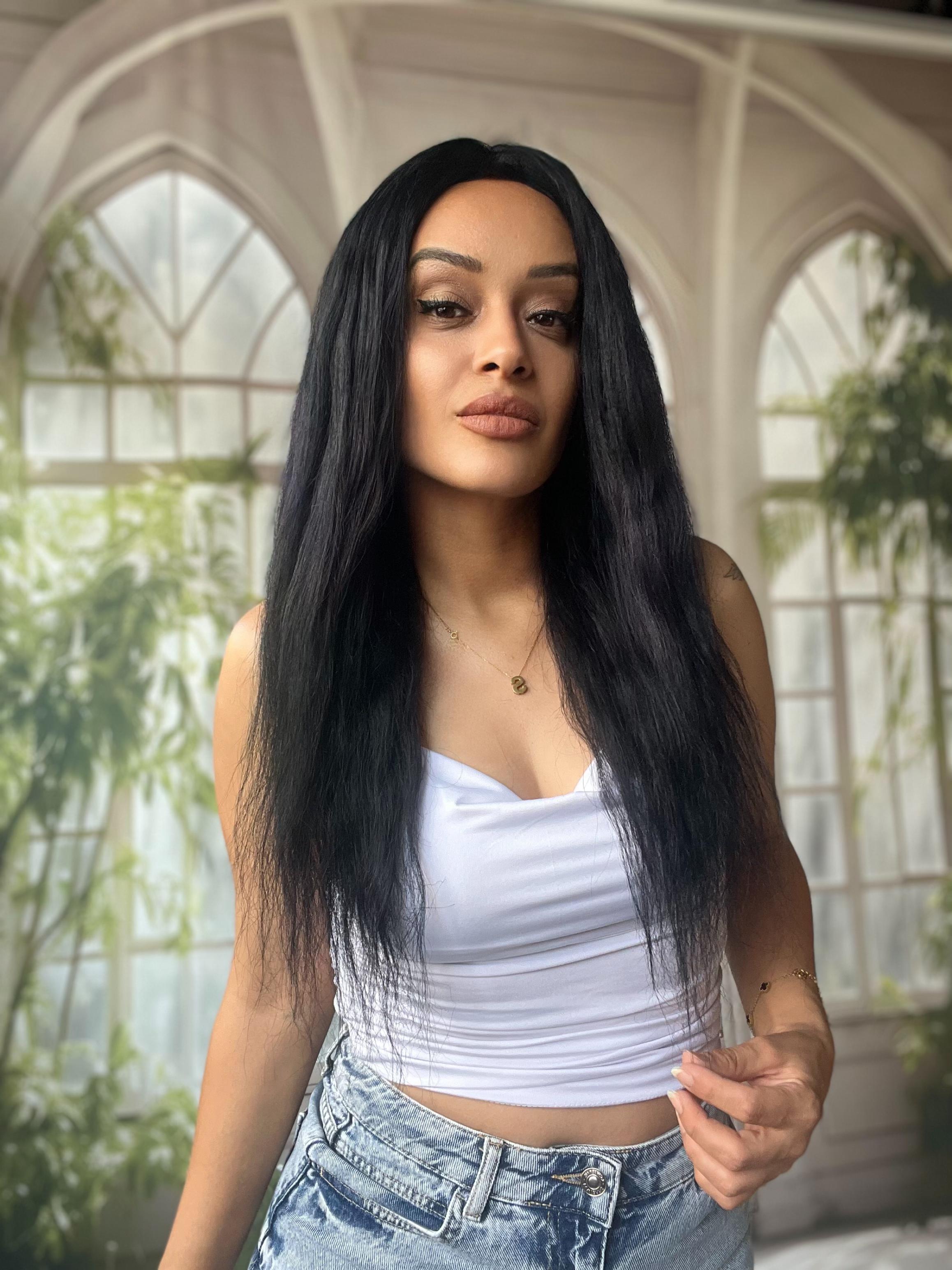 Siyah uzun tül peruk