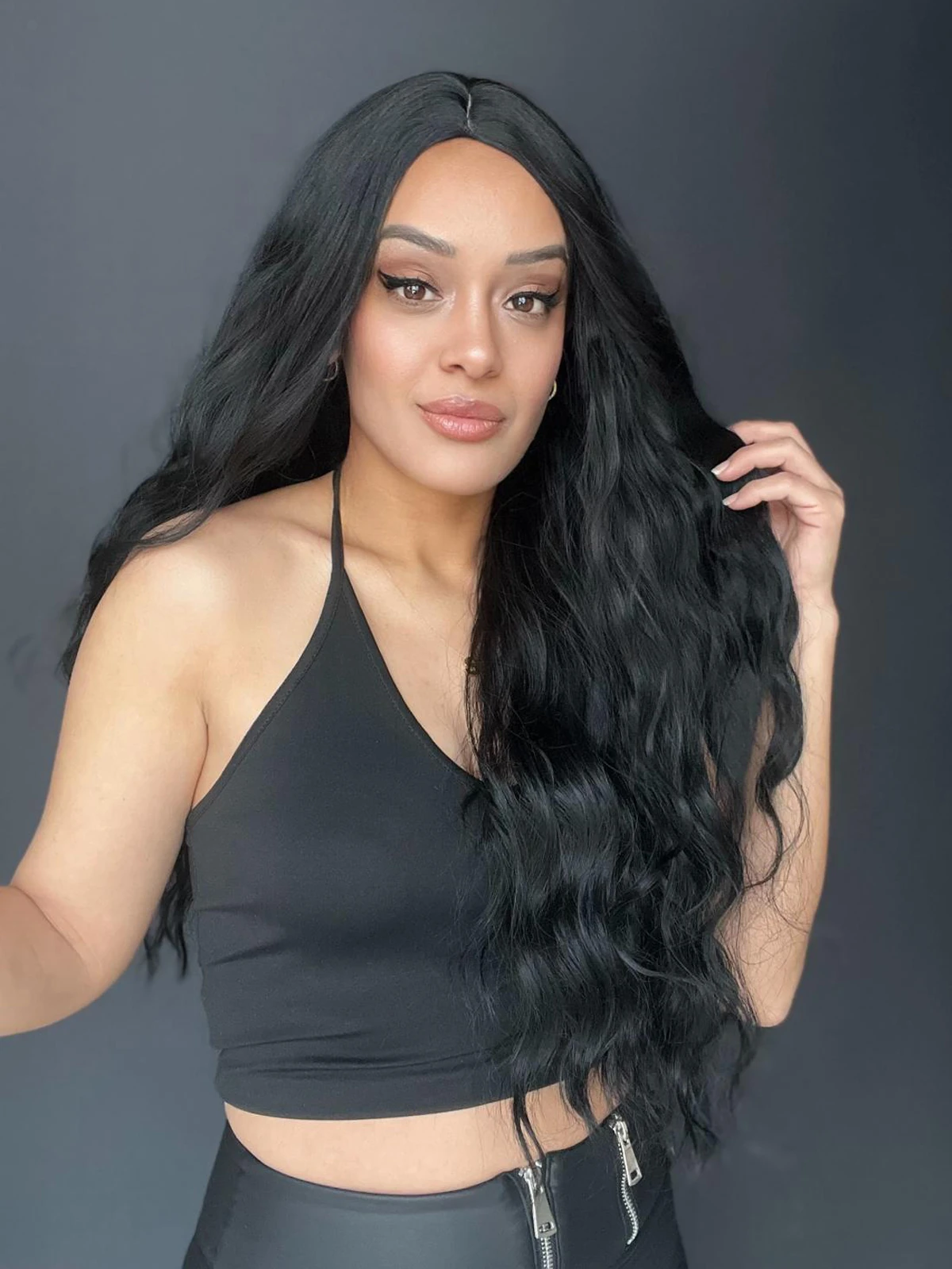 Uzun Doğal Su dalgalı Perçemsiz Tepesi Baş derisi görünümlü Yeni sezon