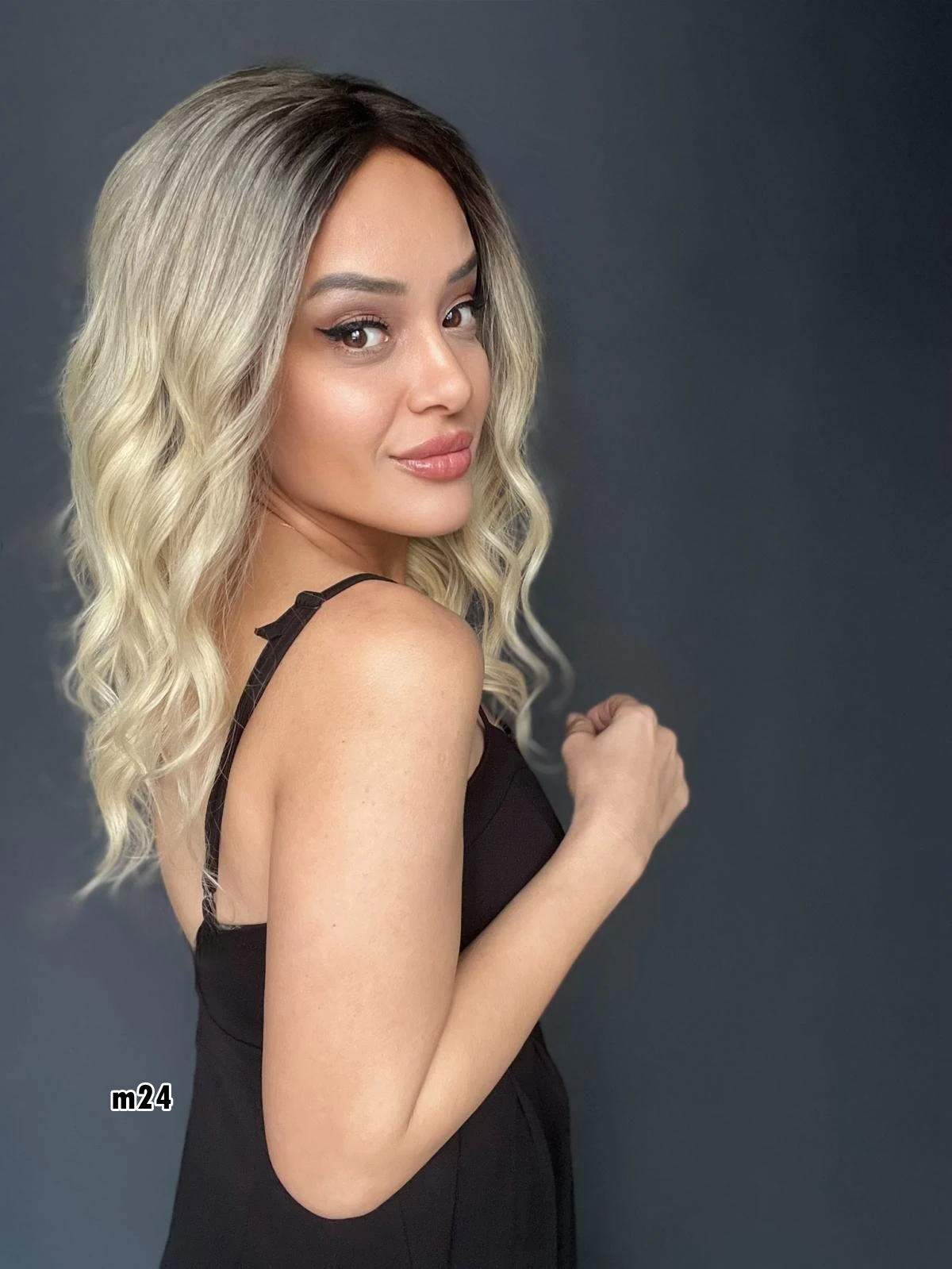 Mart Koleksiyonu Ombreli Peruk