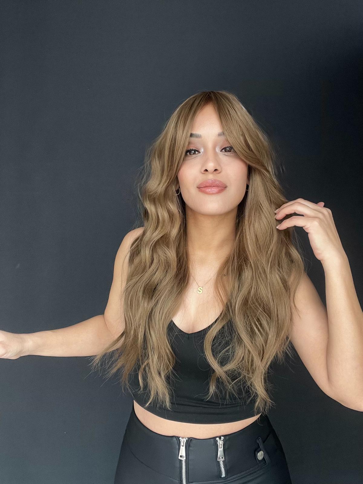 Gerçek Saç dokusunda Fiber Medikal peruk