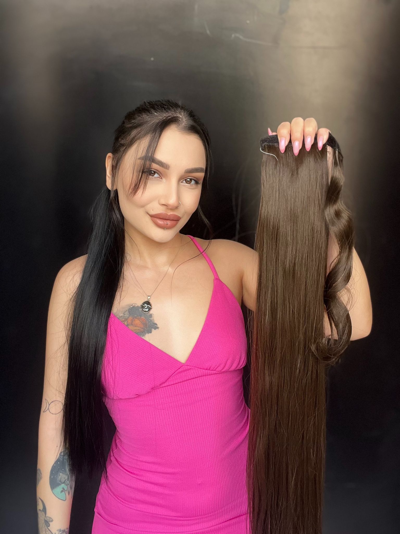 Cırtcırt Bağcıklı Tak çık Düz uzun at kuyruğu Koyu kumral