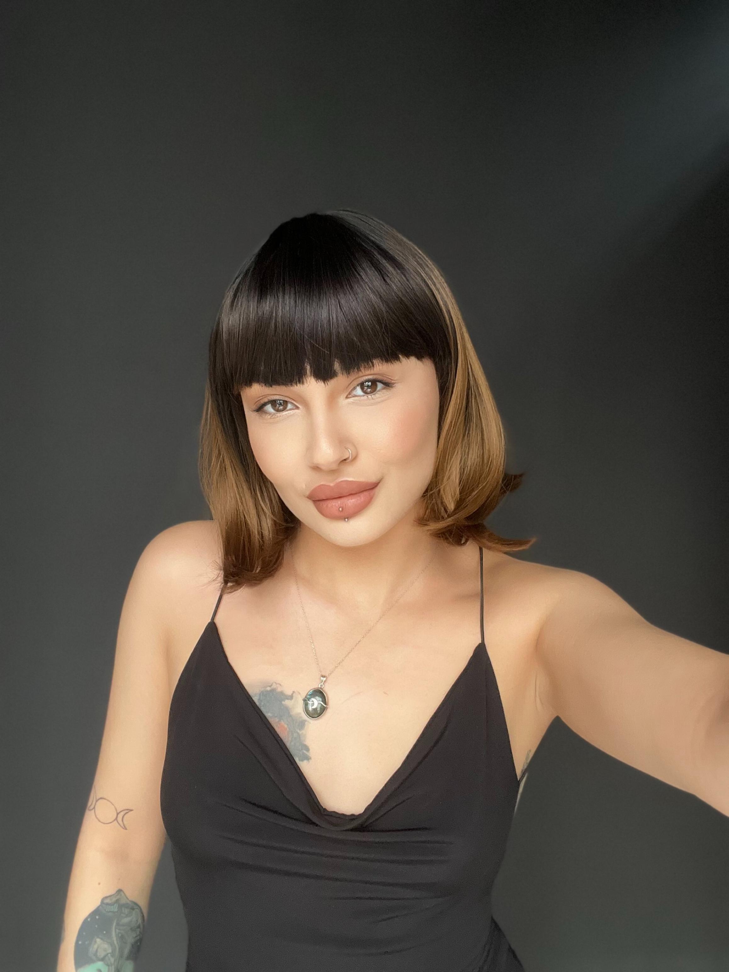 Kısa Küt Perçemli Bob Pedikal Peruk Kanser Kemoterapi uygundur siyah karamel