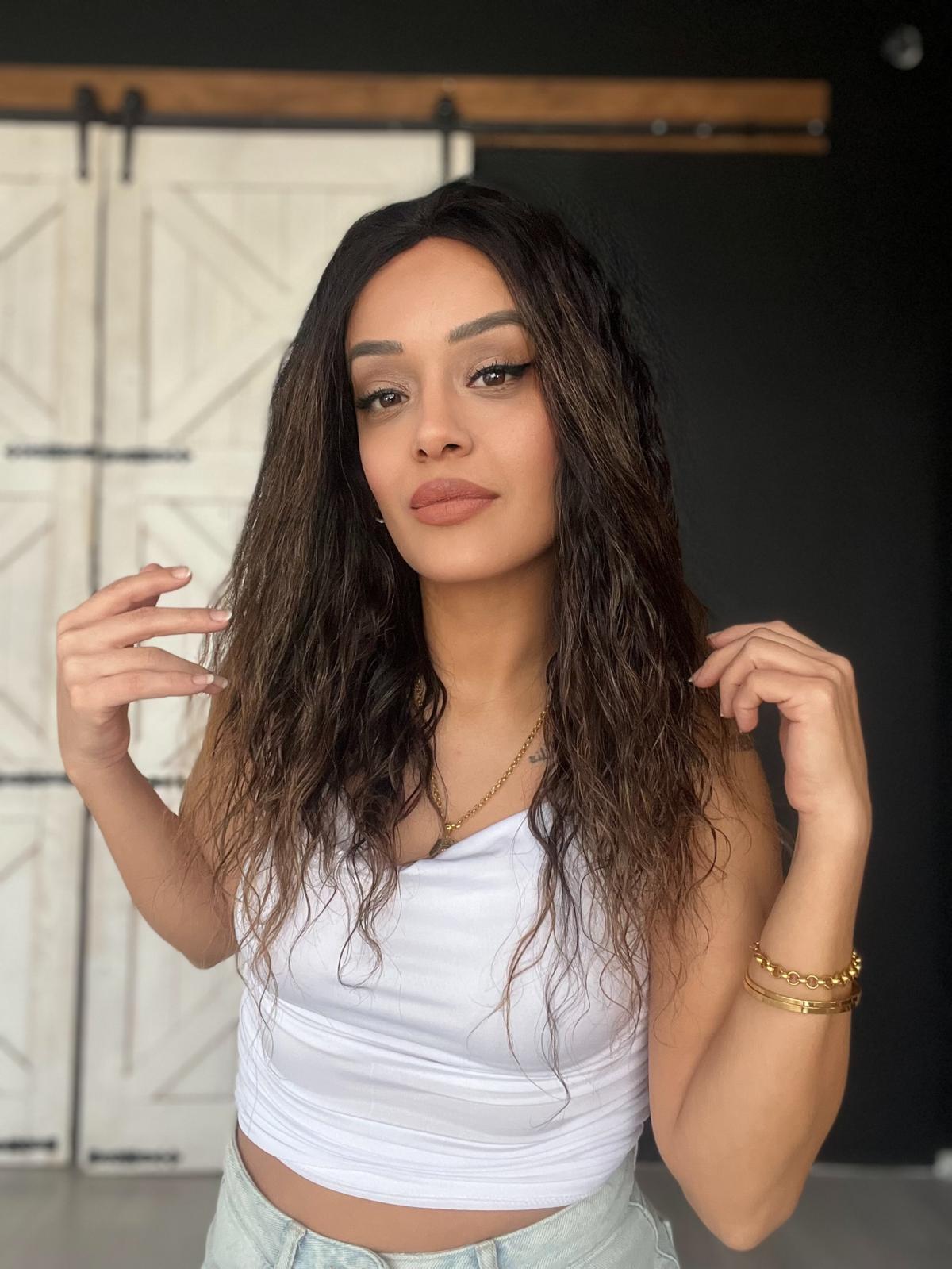 Yıka Çık orjinal su dalgası Tül peruk Işıltılı renk