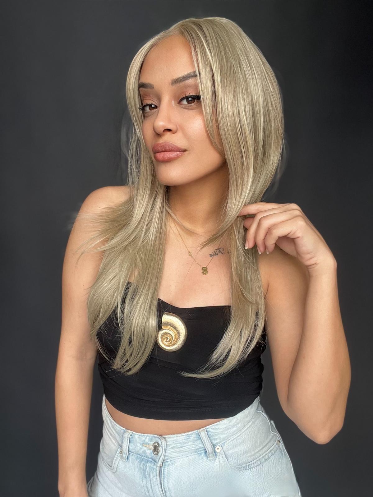 Katlı Kesim Balköpüğü Platin Röfleli Yan Tül Peruk