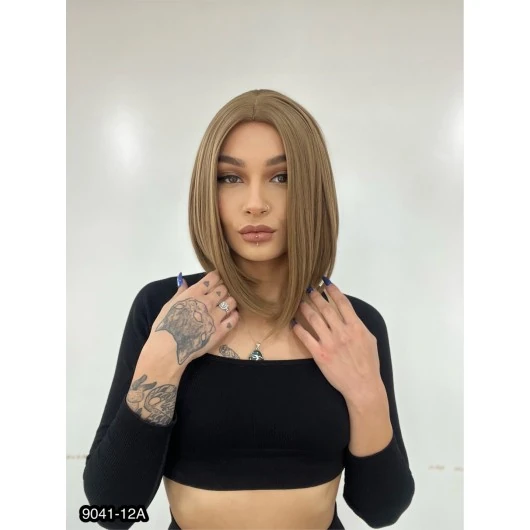 Kahkülsüz Düz Kısa Fiber Sentetik Peruk - Bebek Kumralı