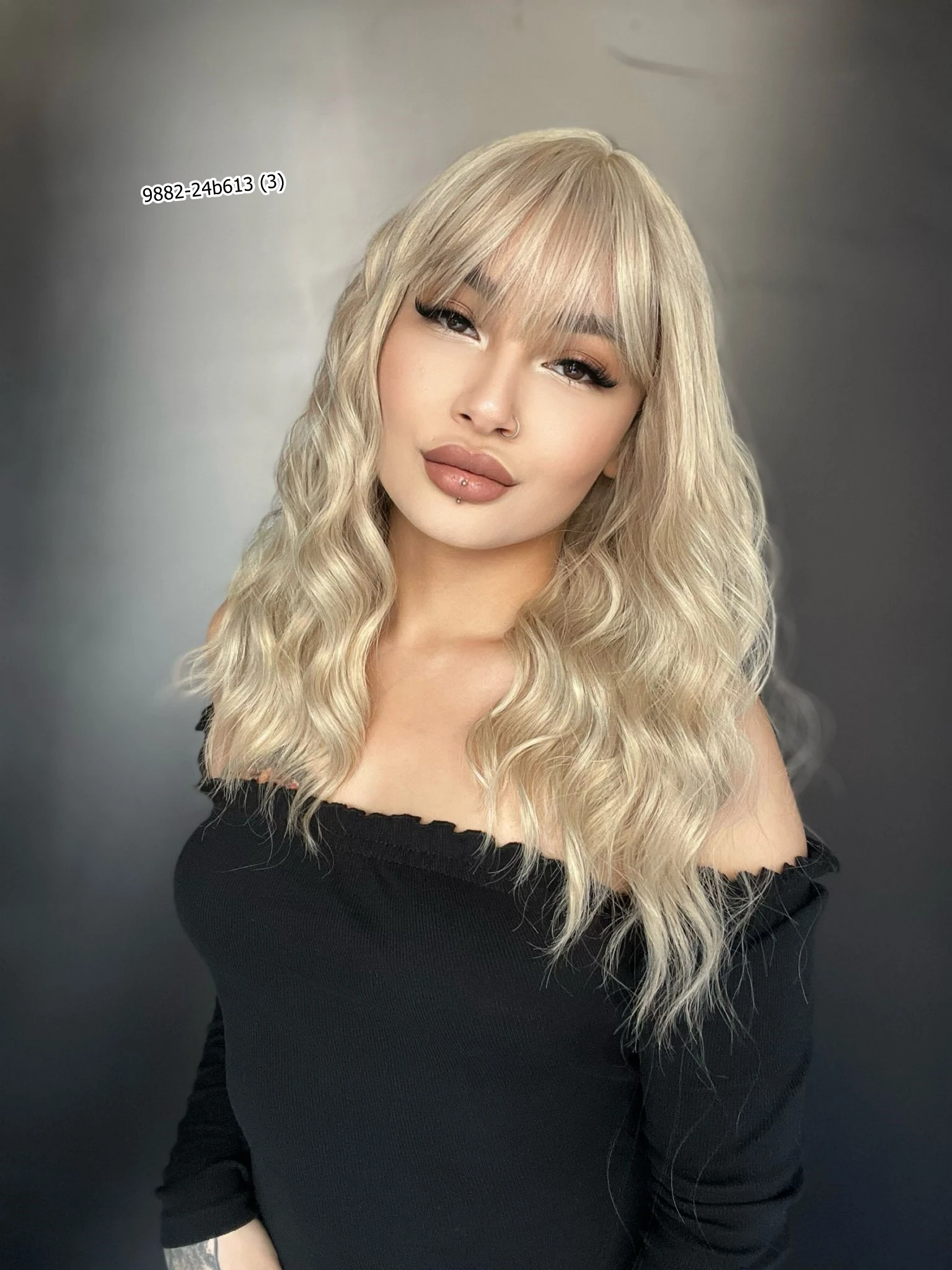 Dalgalı Kısa Perçemli Fiber Sentetik Peruk - Balköpüğü / Platin Röfleli