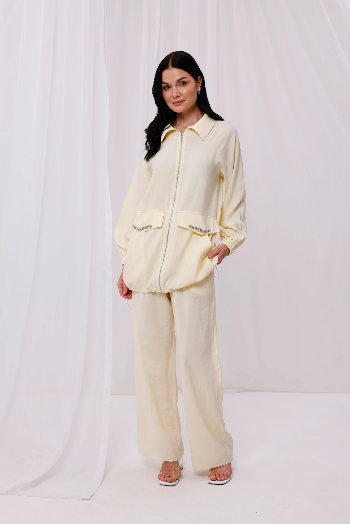 Kadın Aksesuar Detaylı Çift Cepli Takım 8544