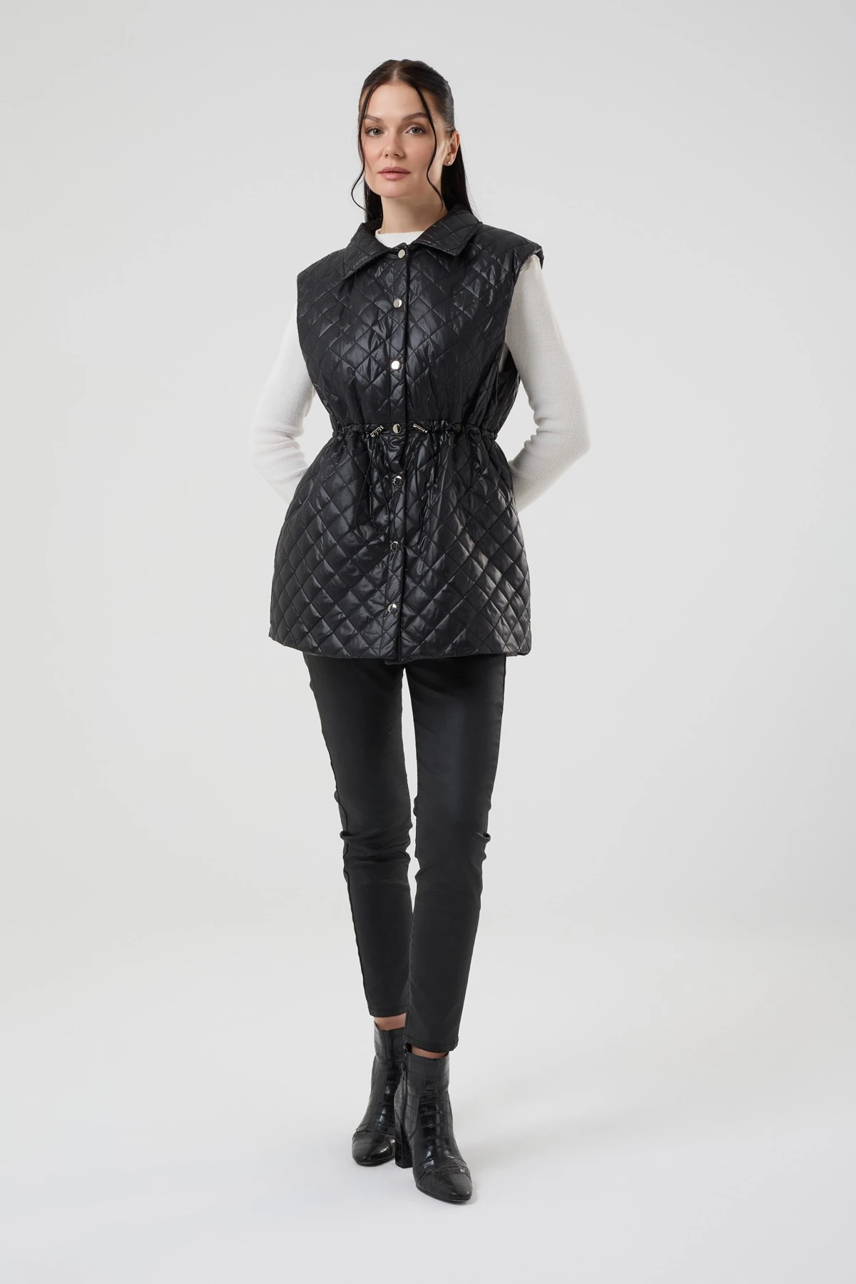 Kadın Çıtçıt Detaylı Kapitone Yelek 9268