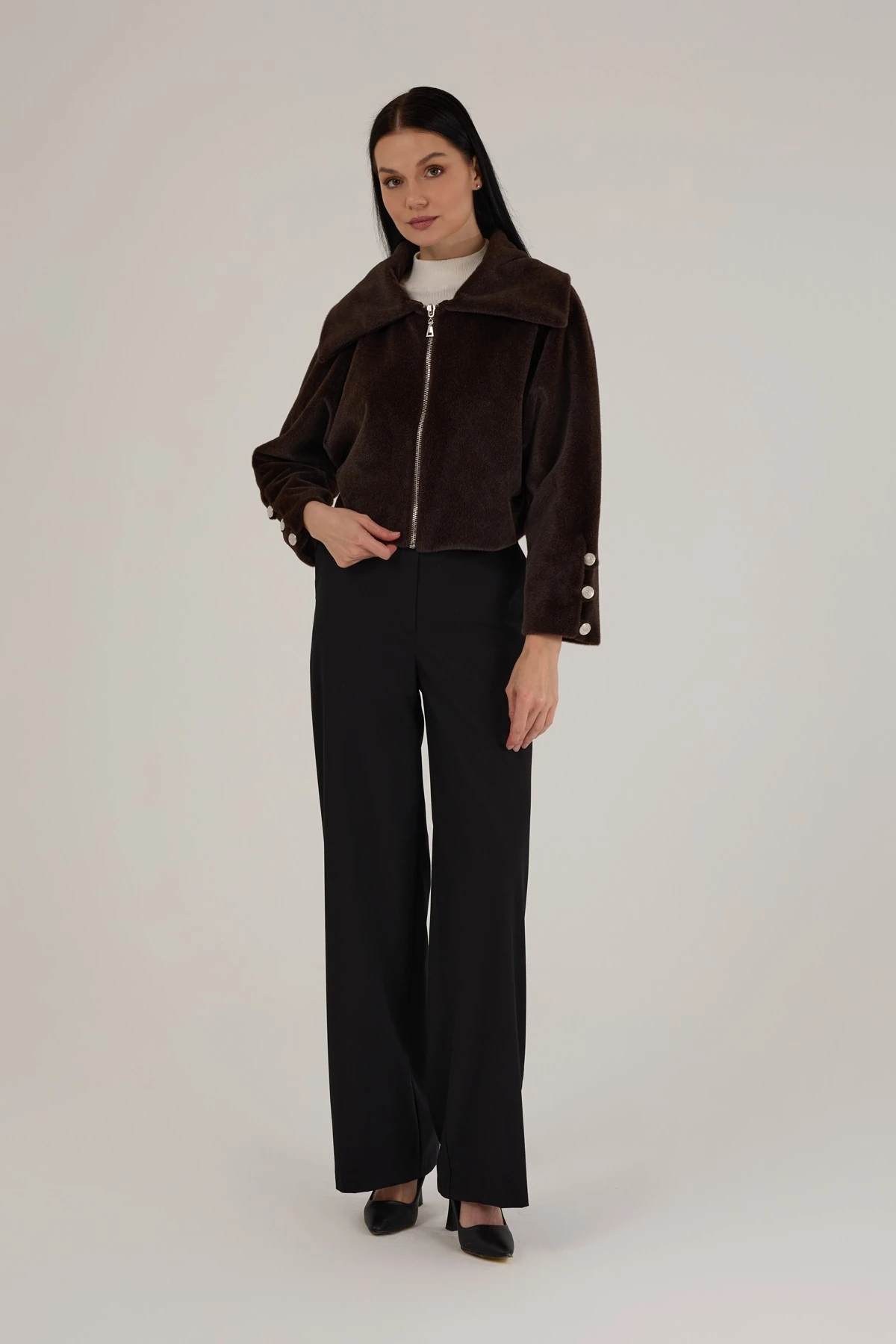 Kadın Düğme ve Fermuarlı Kaşe Crop Kürk Ceket 9272