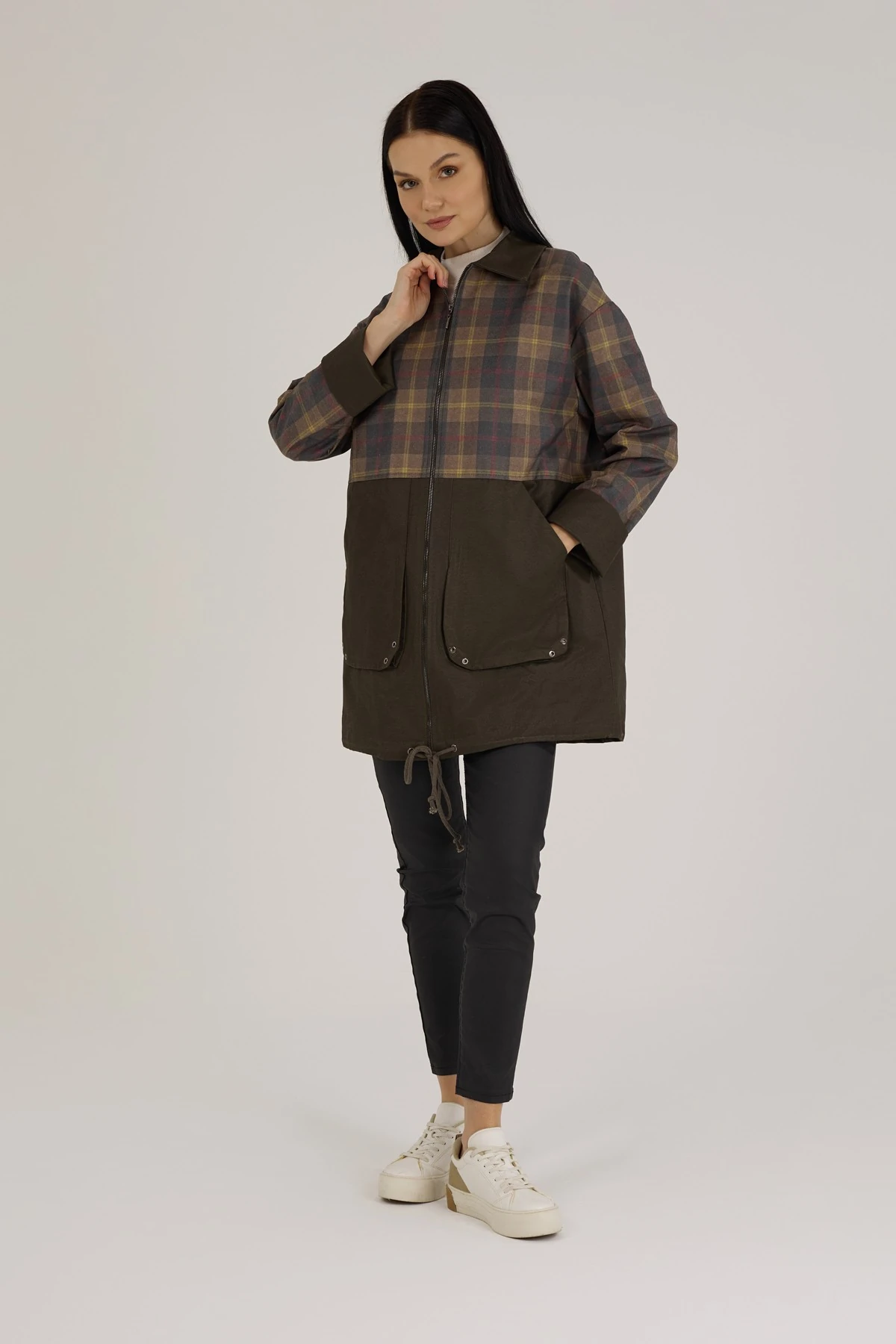 Kadın Ekose Desenli Astarlı Kap 9282