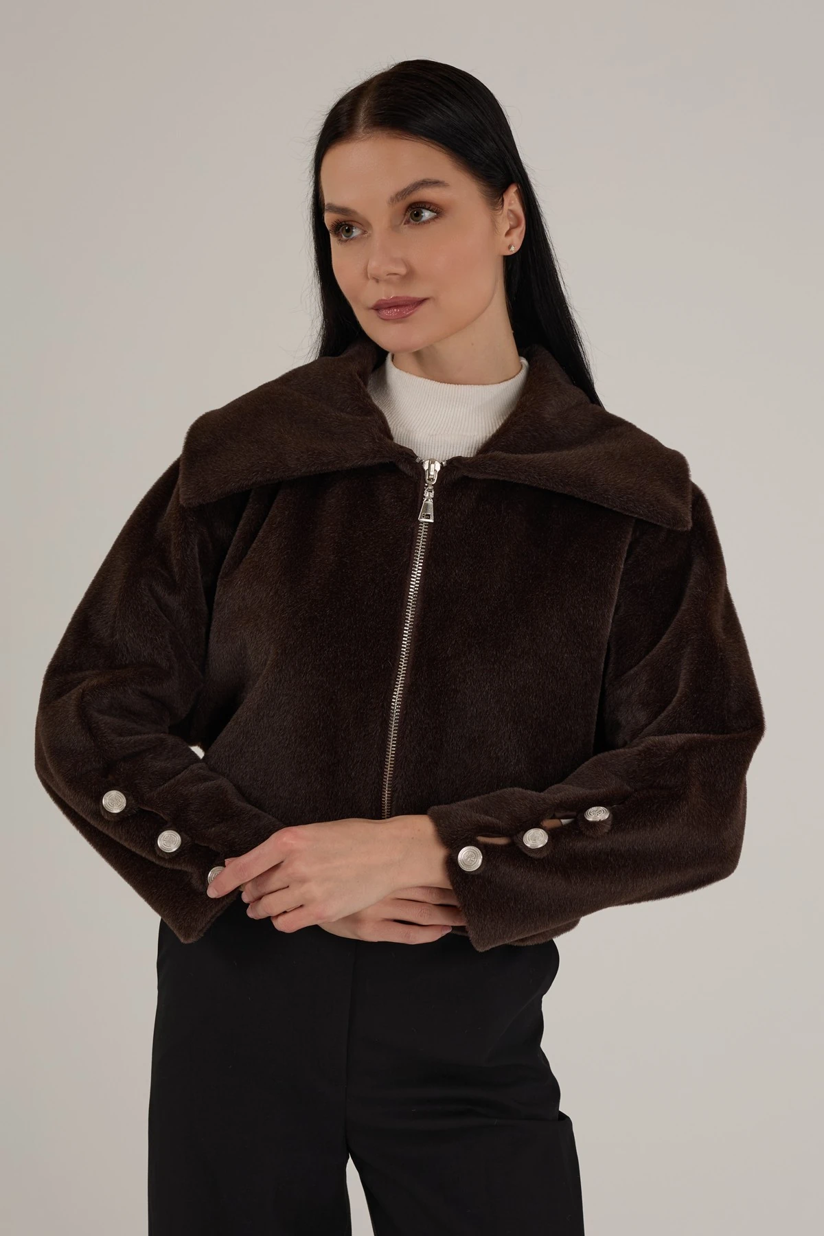 Kadın Düğme ve Fermuarlı Kaşe Crop Kürk Ceket 9272