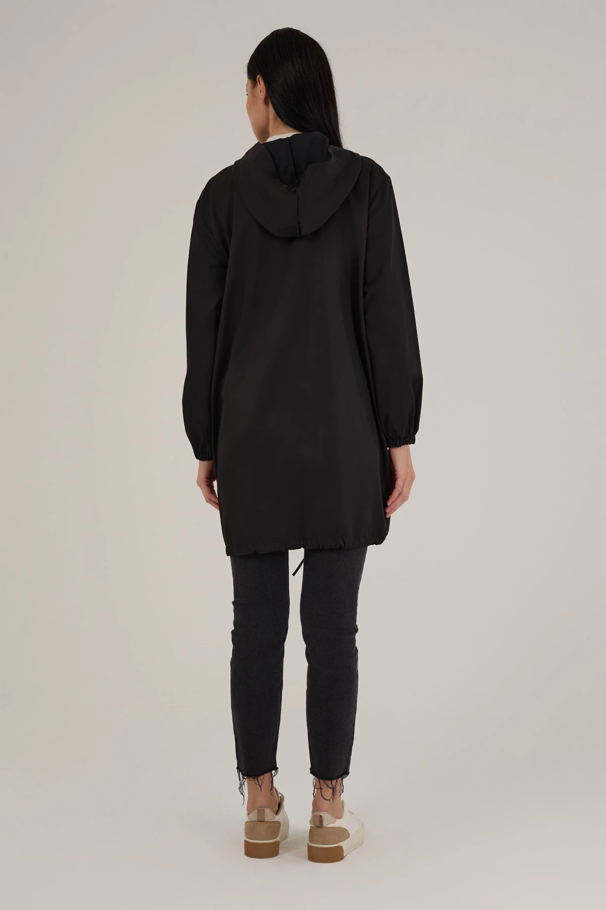 Kadın Taş Detaylı Su İtici Yağmurluk Trençkot 9277