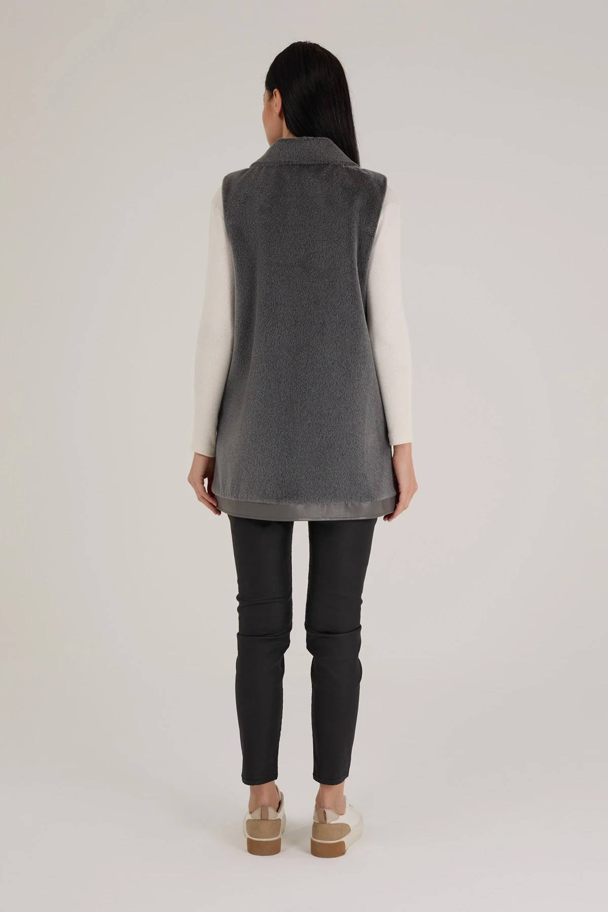 Kadın Deri Detaylı Astarlı Kürk Yelek 9280