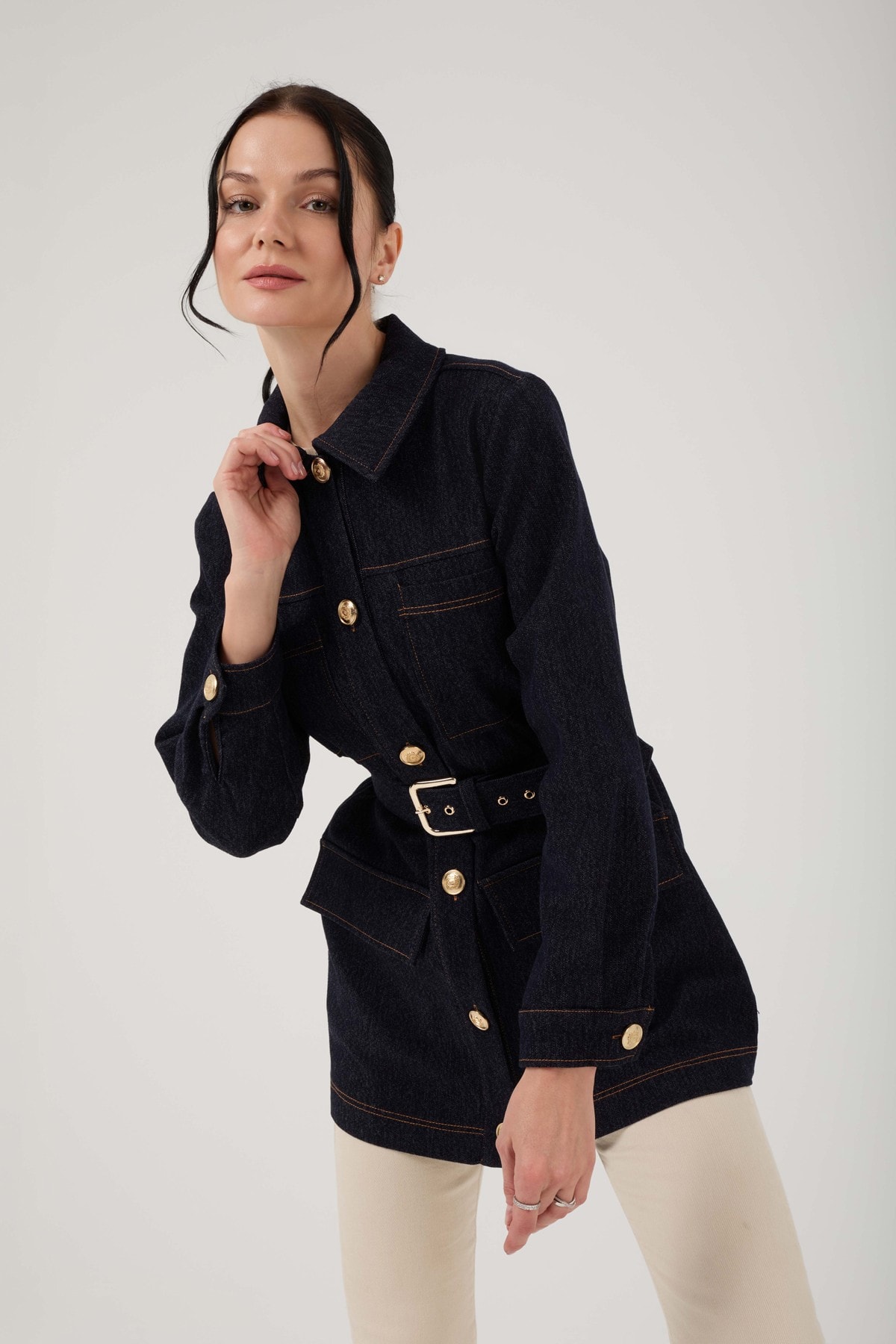 Kadın Gold Kemer Detaylı Denim Ceket 9263