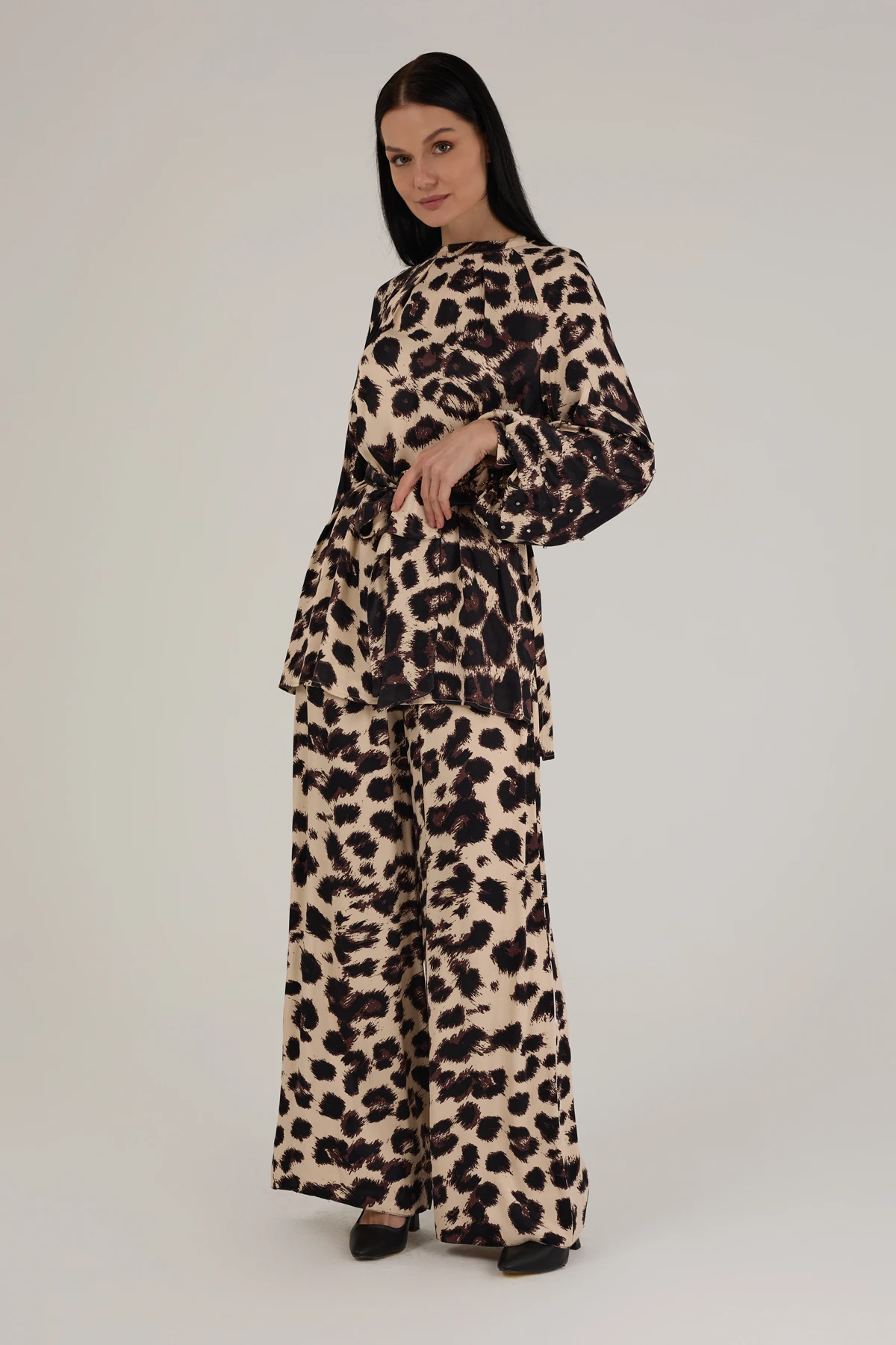 Kadın Taş Detay Takım 8483