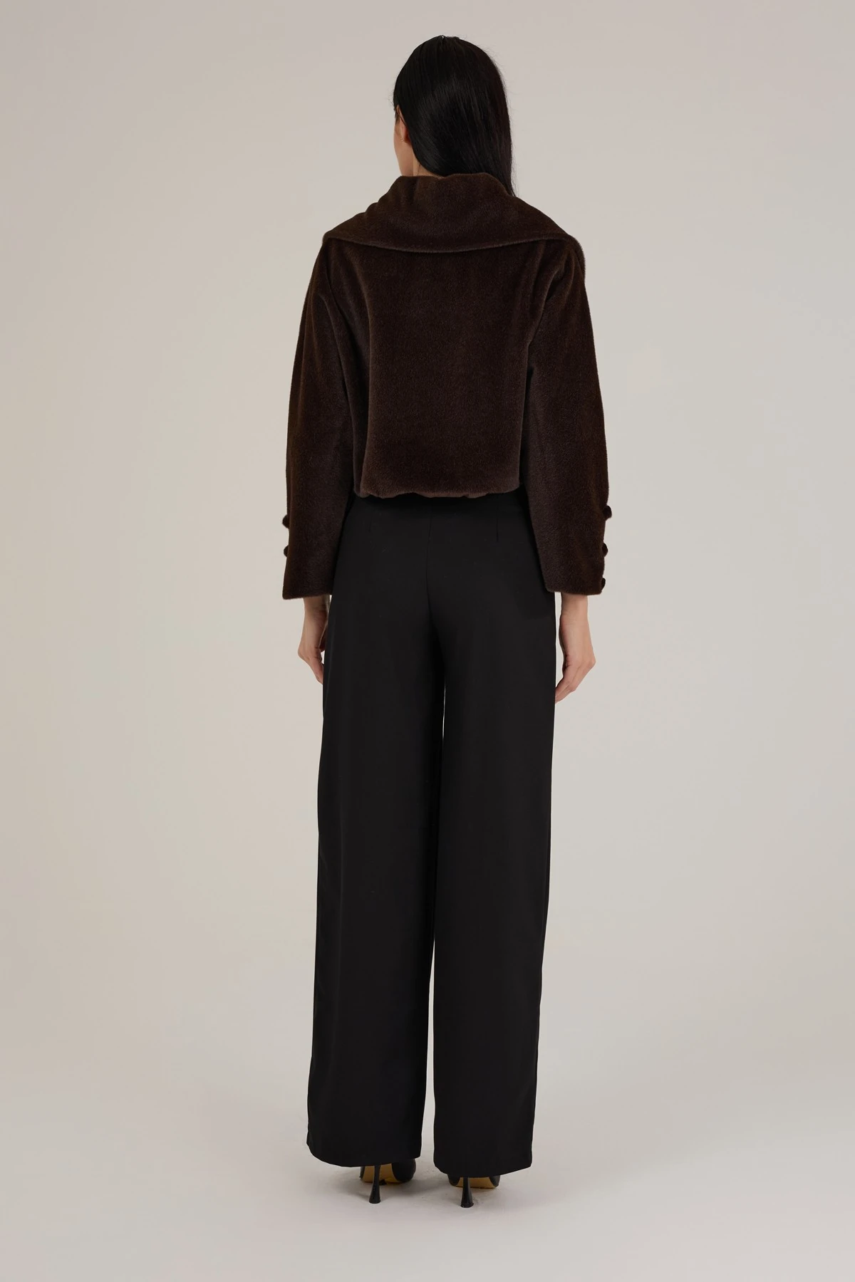 Kadın Düğme ve Fermuarlı Kaşe Crop Kürk Ceket 9272