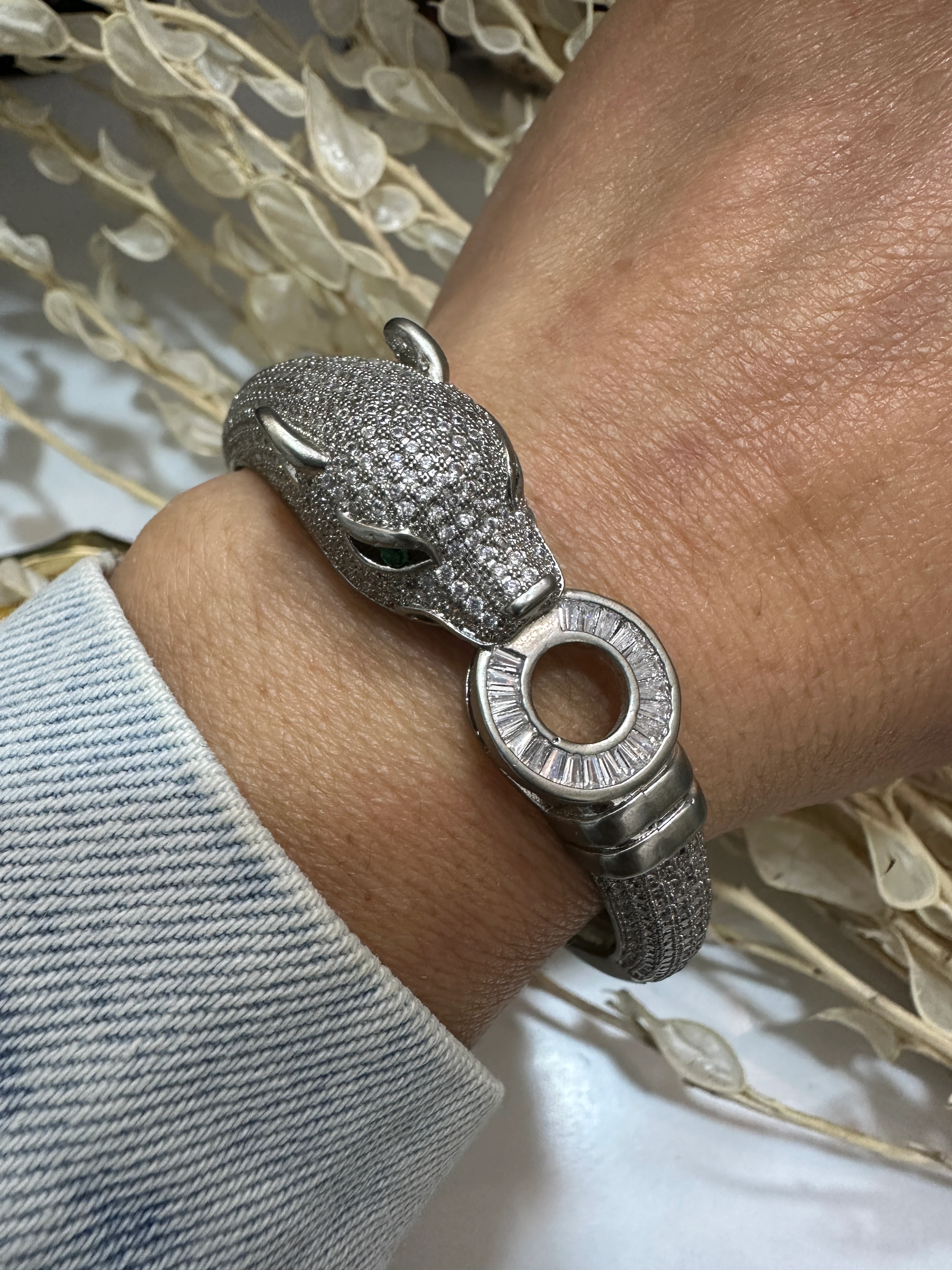 Özelseri Puma Kelepçe Bileklik