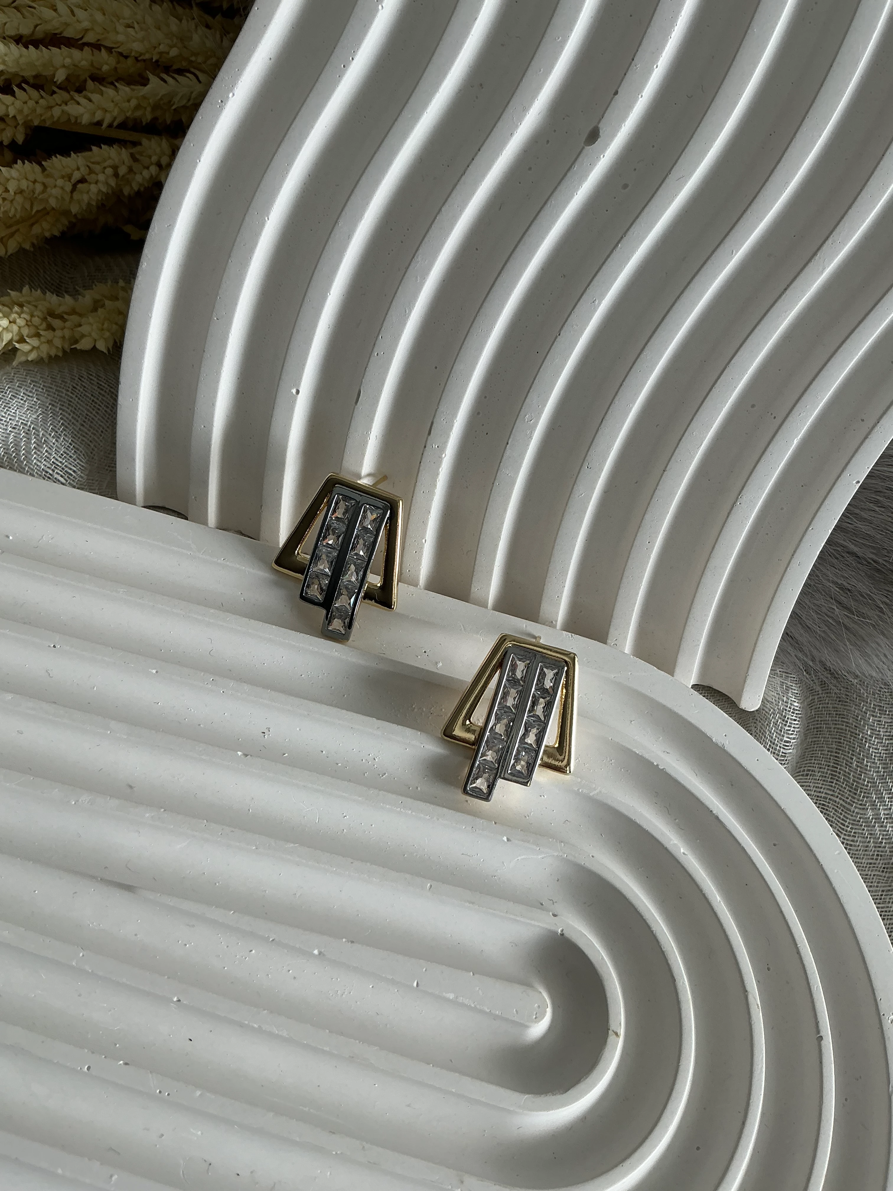 Baget Taşlı Mels Küpe