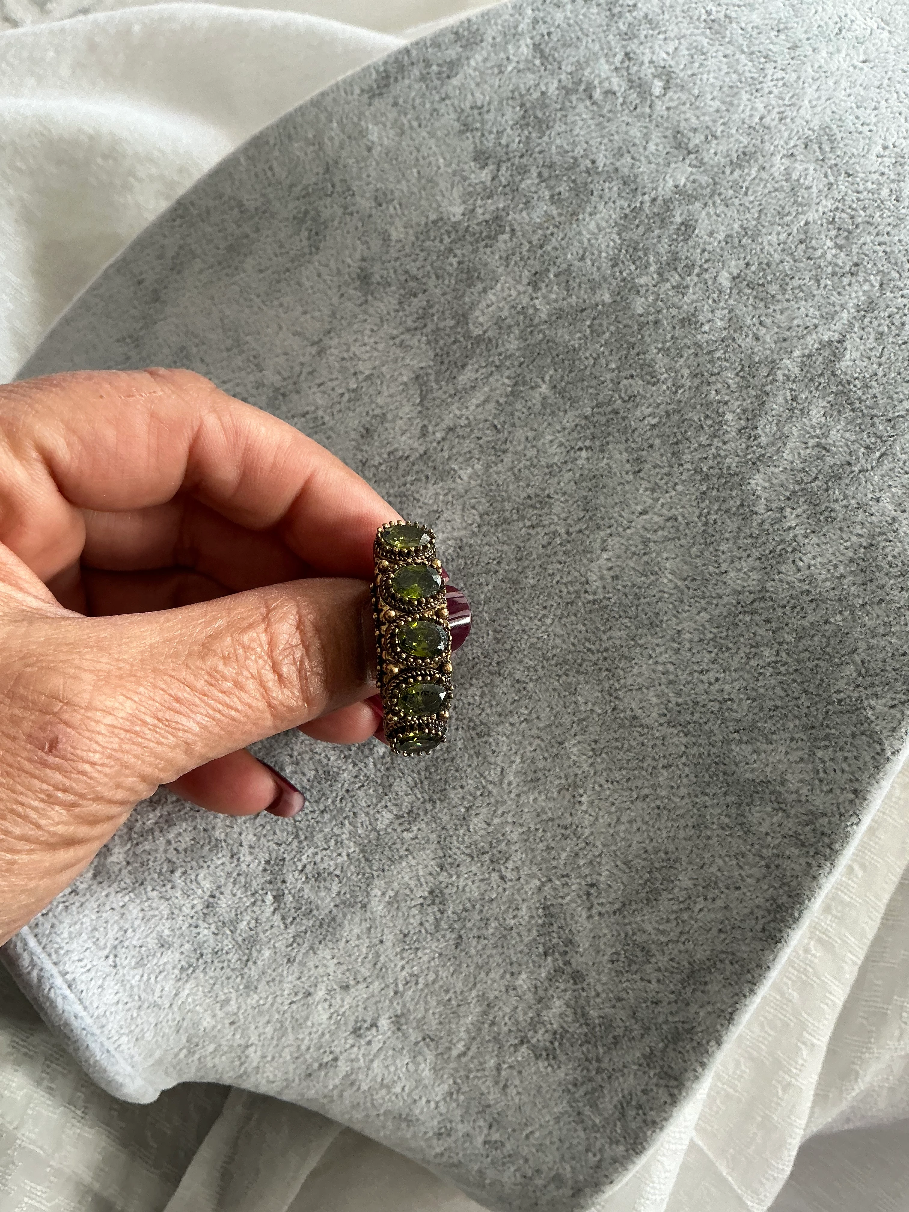 Beş Taş Zultanit Yüzük