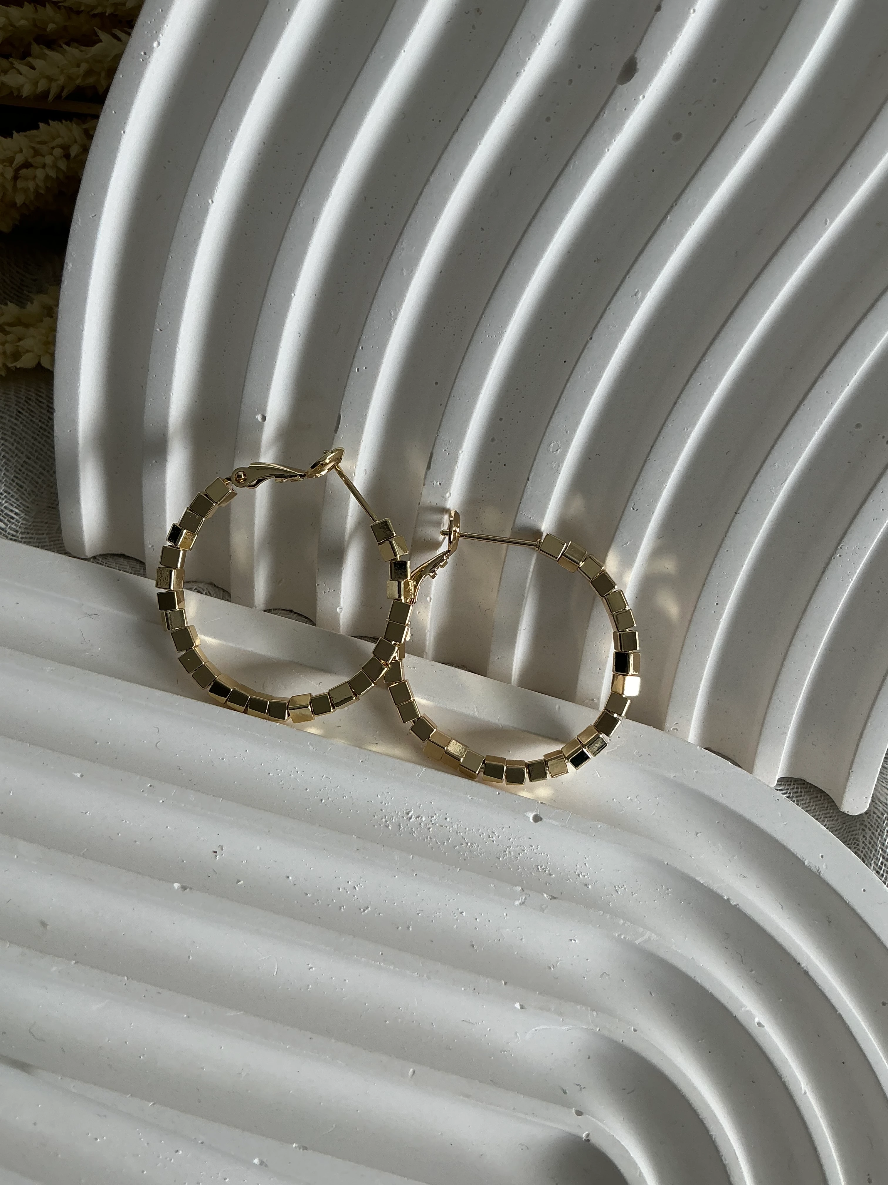 Gold Küp Dorika Halka Küpe