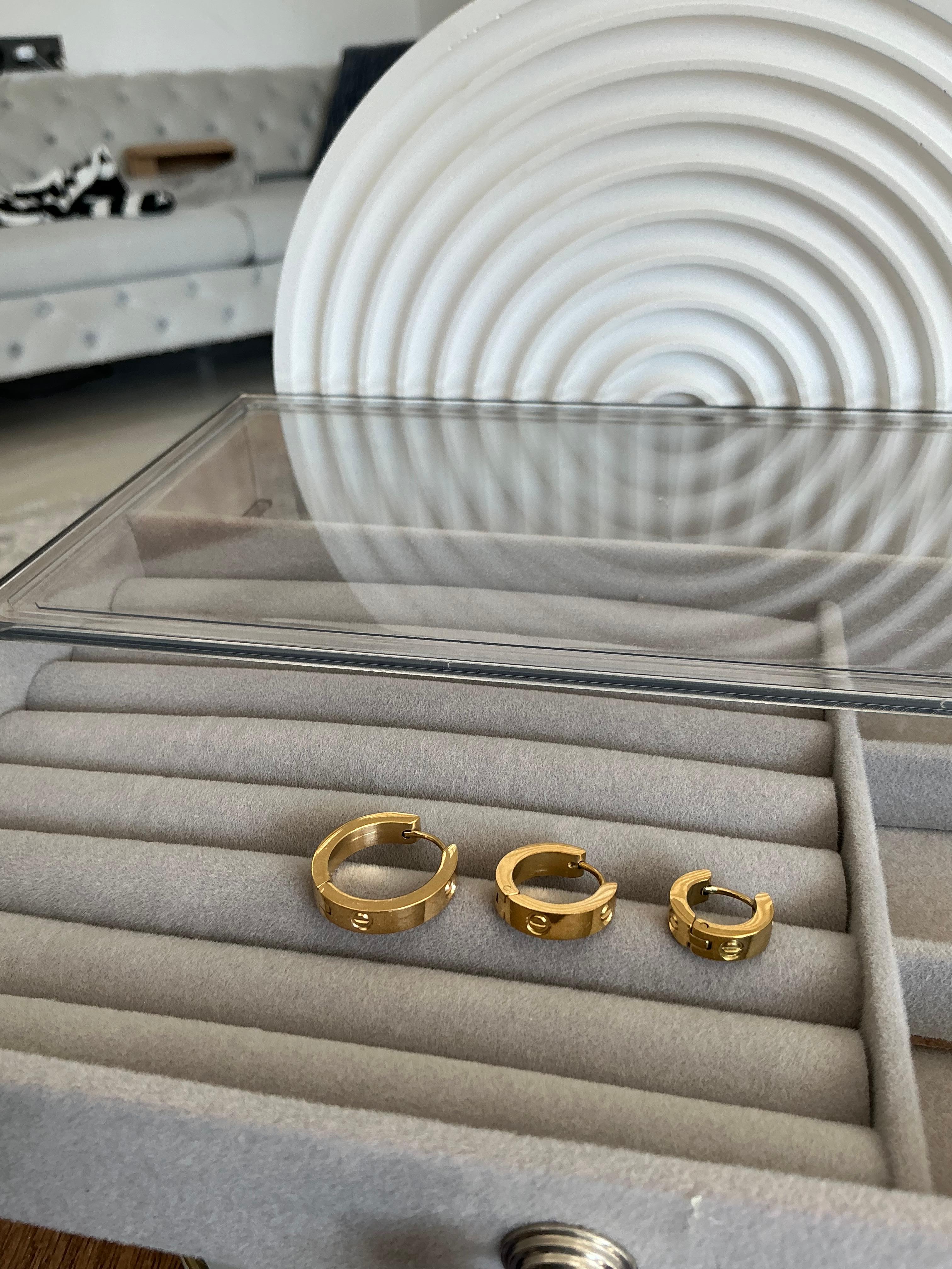 Çelik Cartie Gold Set Küpe