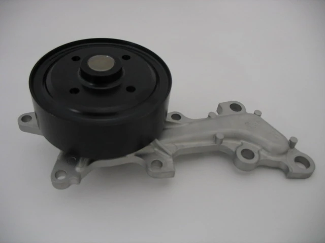 Devi̇rdai̇m Su Pompasi Toyota Auris Corolla 1.33l 1nr-Fe Nre150 Nre180 6 Vites 10-18 / Yaris 1.33l 1 Nr-Fe Nsp90 Nsp130 06-17