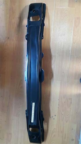 Ön Tampon Demi̇ri̇ Dacia Duster
