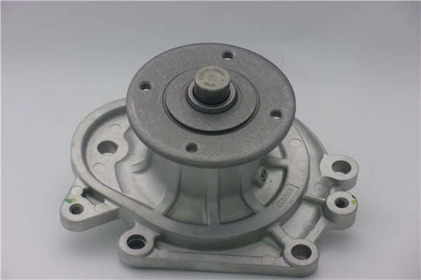 Devi̇rdai̇m Su Pompasi Toyota Hilux 2.4l L Ln56 Ln65 83-91 / Land Cruiser 2.4l 2l Lj70 Kzj70 88-93